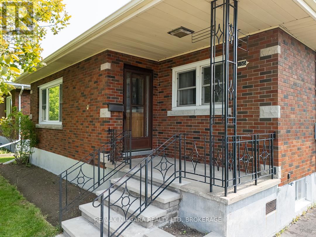 Property at 155 CLARKE STREET image 5