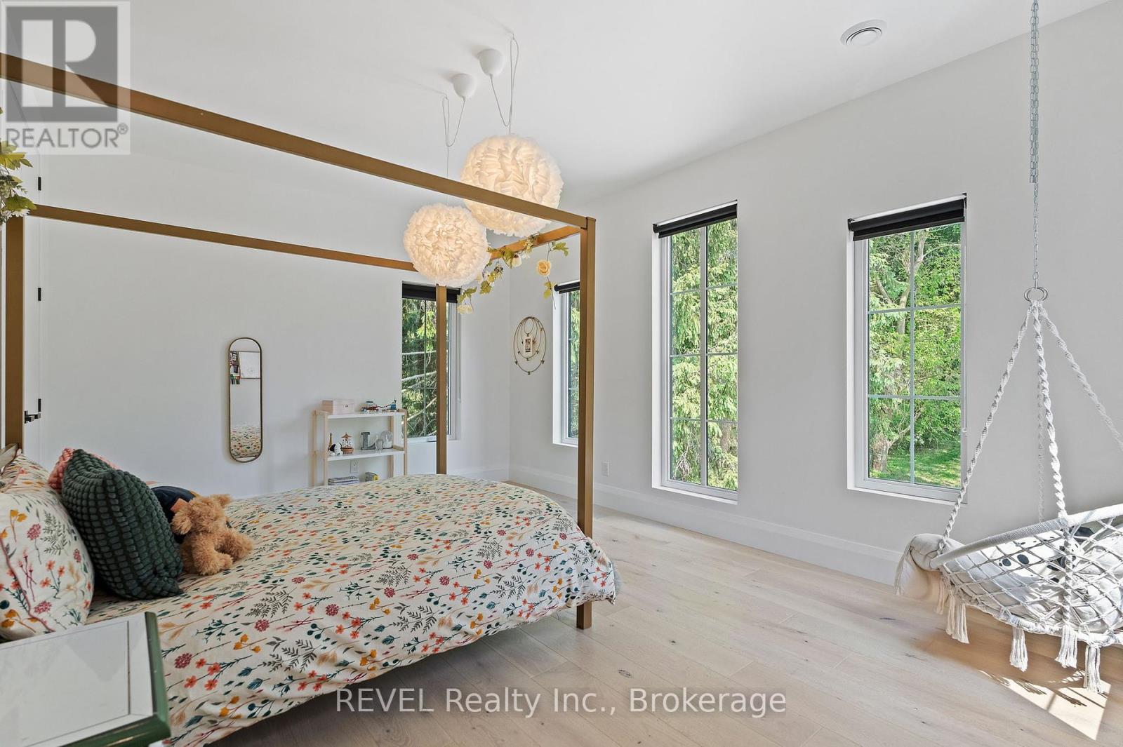 368 Canboro Road, Pelham (Fenwick), Ontario  L0S 1M0 - Photo 31 - X12199457