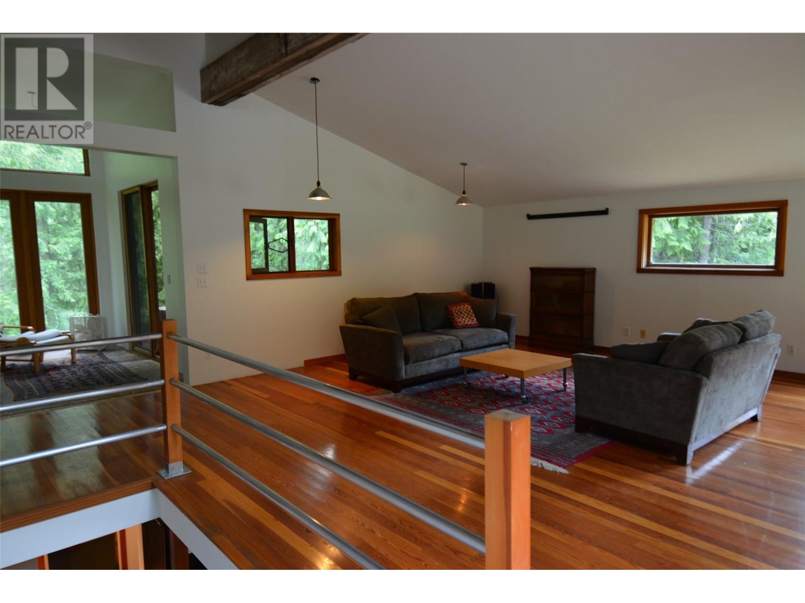 4911 Slocan River Road, Nelson, British Columbia  V1L 2J0 - Photo 13 - 10350712