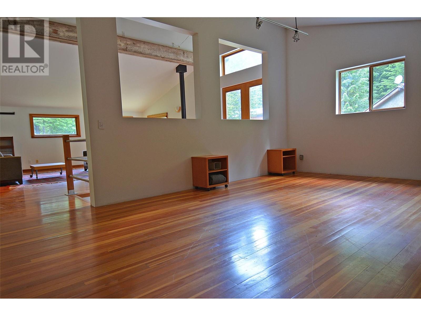 4911 Slocan River Road, Nelson, British Columbia  V1L 2J0 - Photo 19 - 10350712
