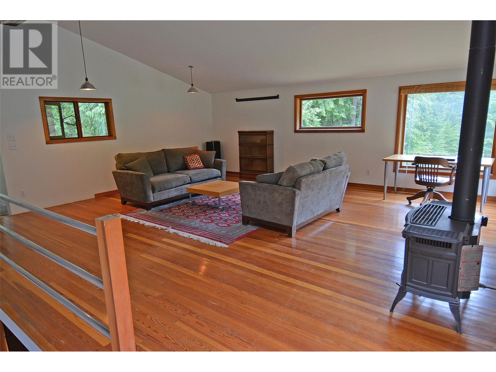 4911 Slocan River Road, Nelson, British Columbia  V1L 2J0 - Photo 21 - 10350712