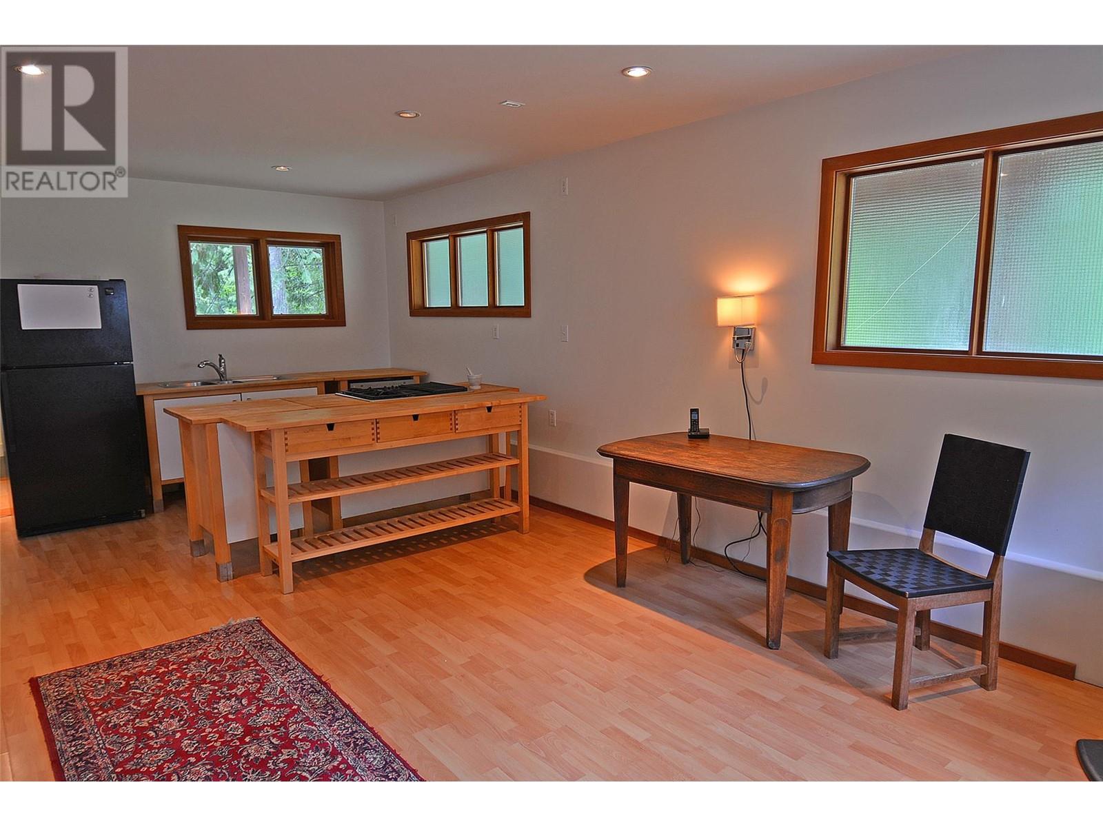 4911 Slocan River Road, Nelson, British Columbia  V1L 2J0 - Photo 24 - 10350712