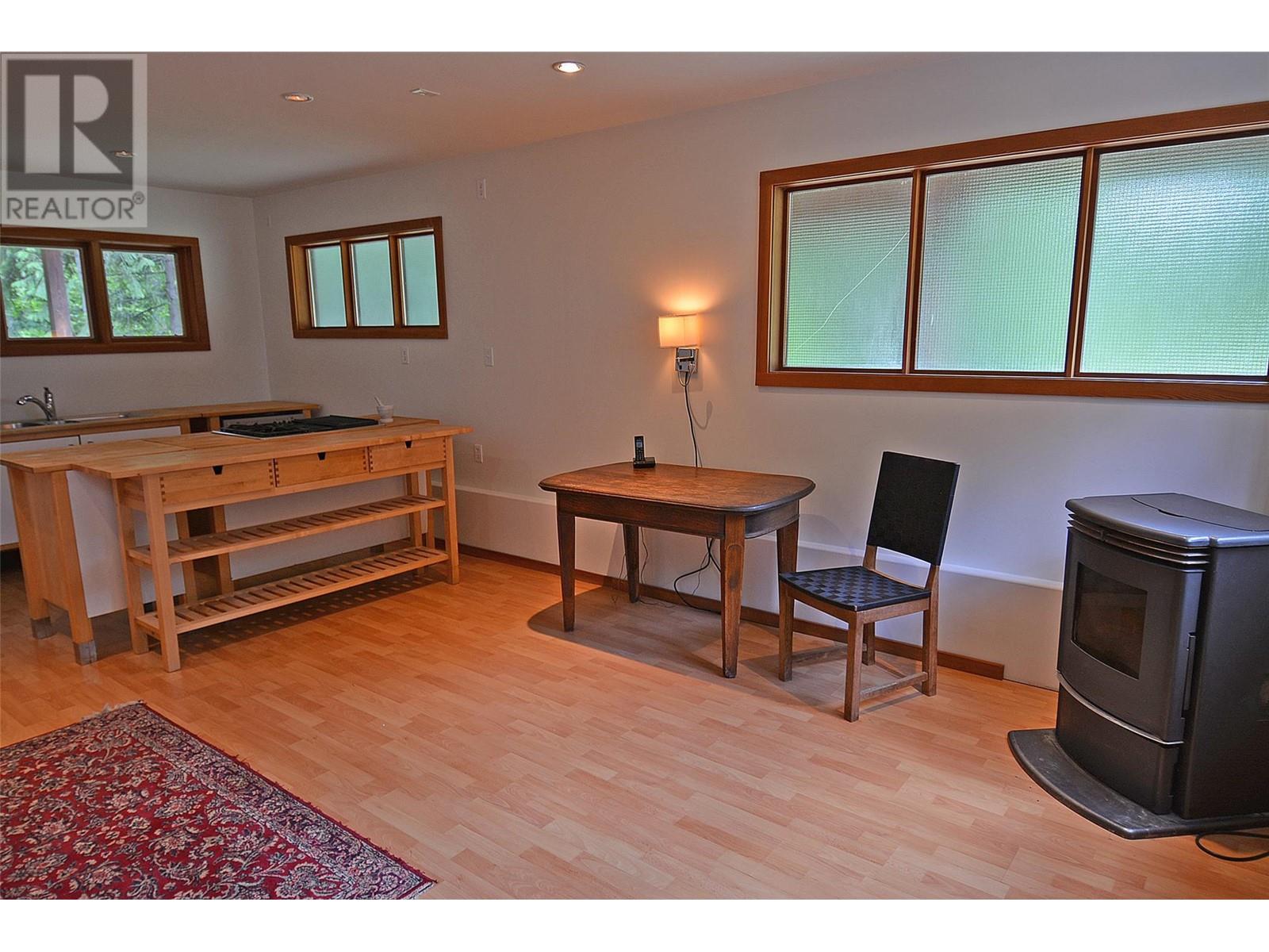 4911 Slocan River Road, Nelson, British Columbia  V1L 2J0 - Photo 25 - 10350712