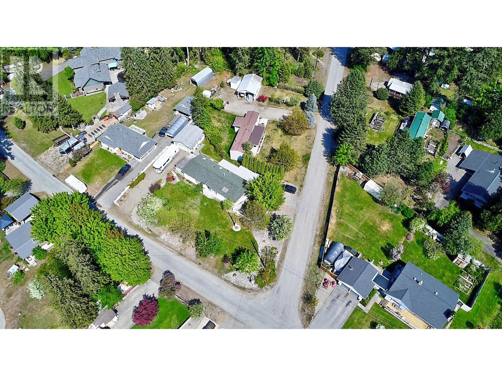 82 Franson Road, Christina Lake, British Columbia  V0H 1E2 - Photo 11 - 10350982