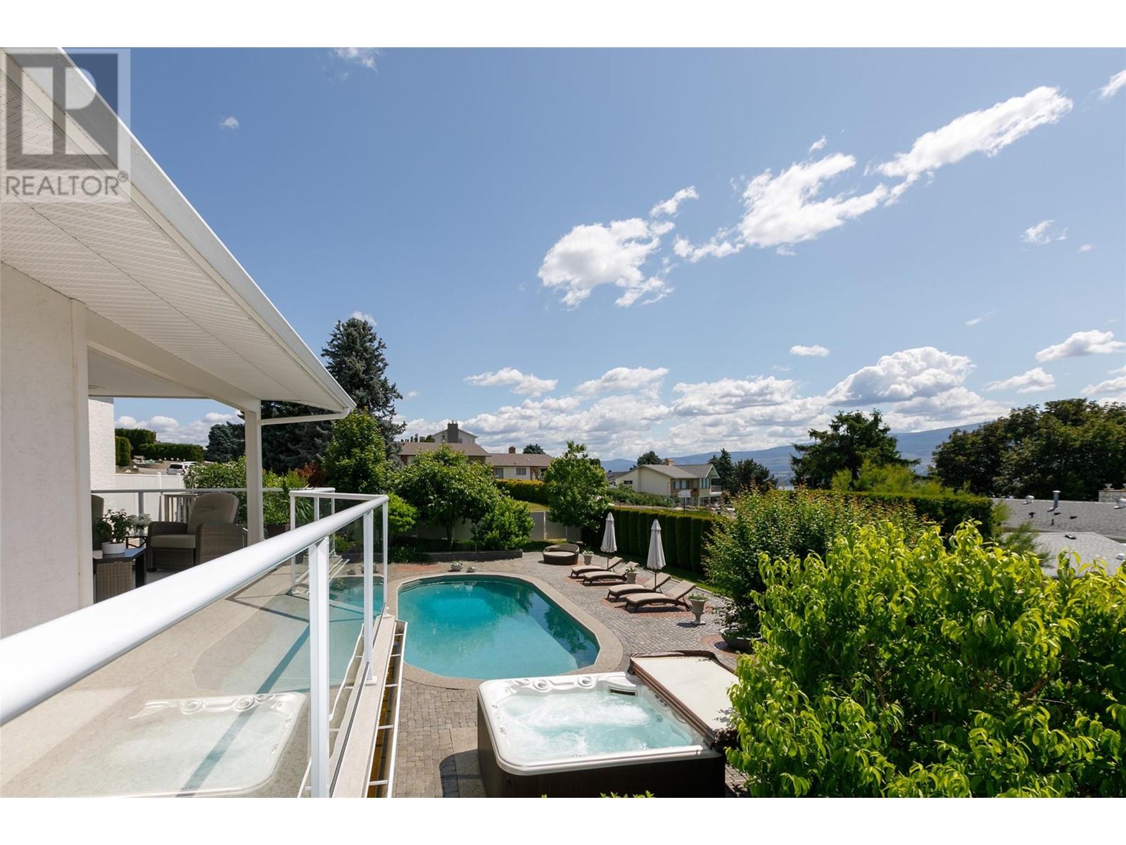 1145 Kelly Drive, West Kelowna, British Columbia  V1Z 2N5 - Photo 3 - 10342520