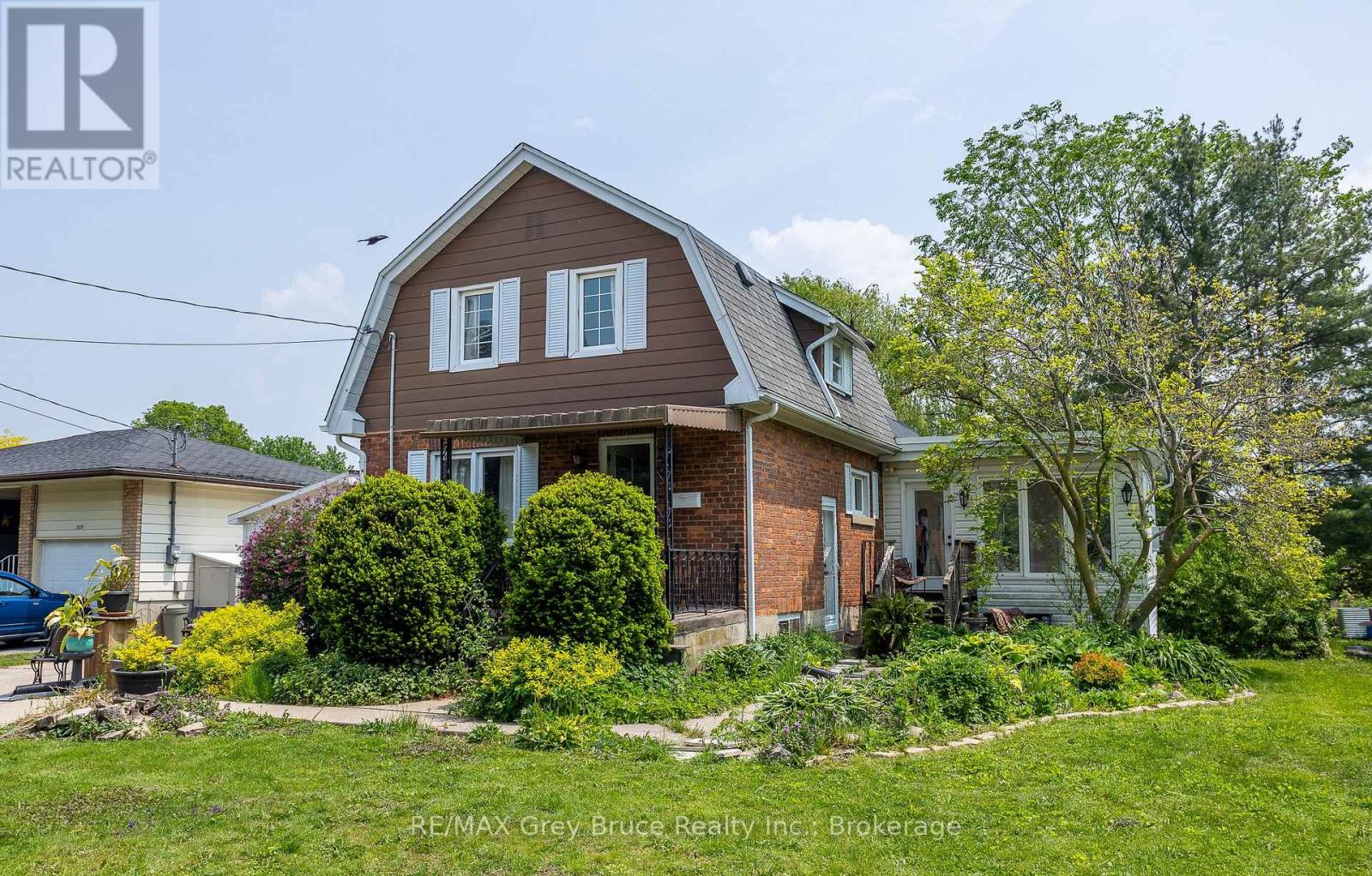 2031 8TH AVENUE E, Owen Sound, Ontario