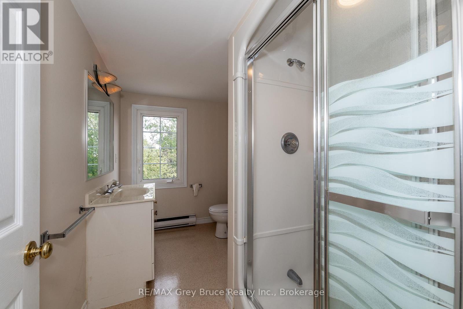 2031 8th Avenue E, Owen Sound, Ontario  N4K 3C5 - Photo 24 - X12199442