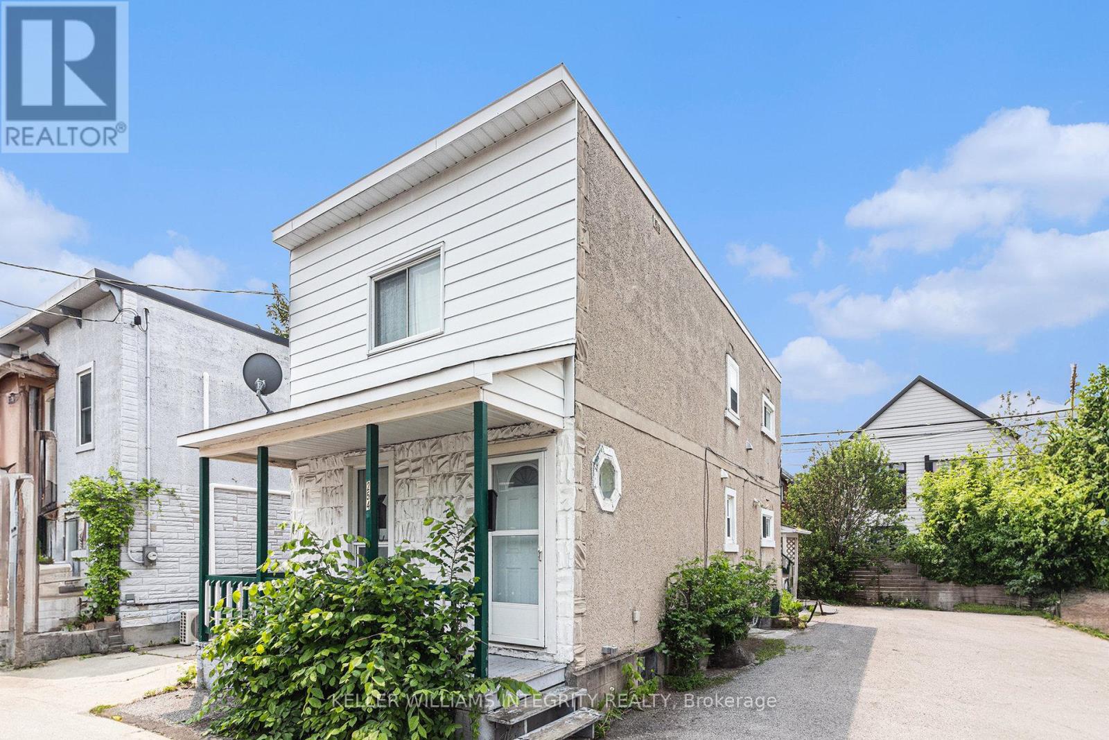 Property at 254 EMOND STREET image 2
