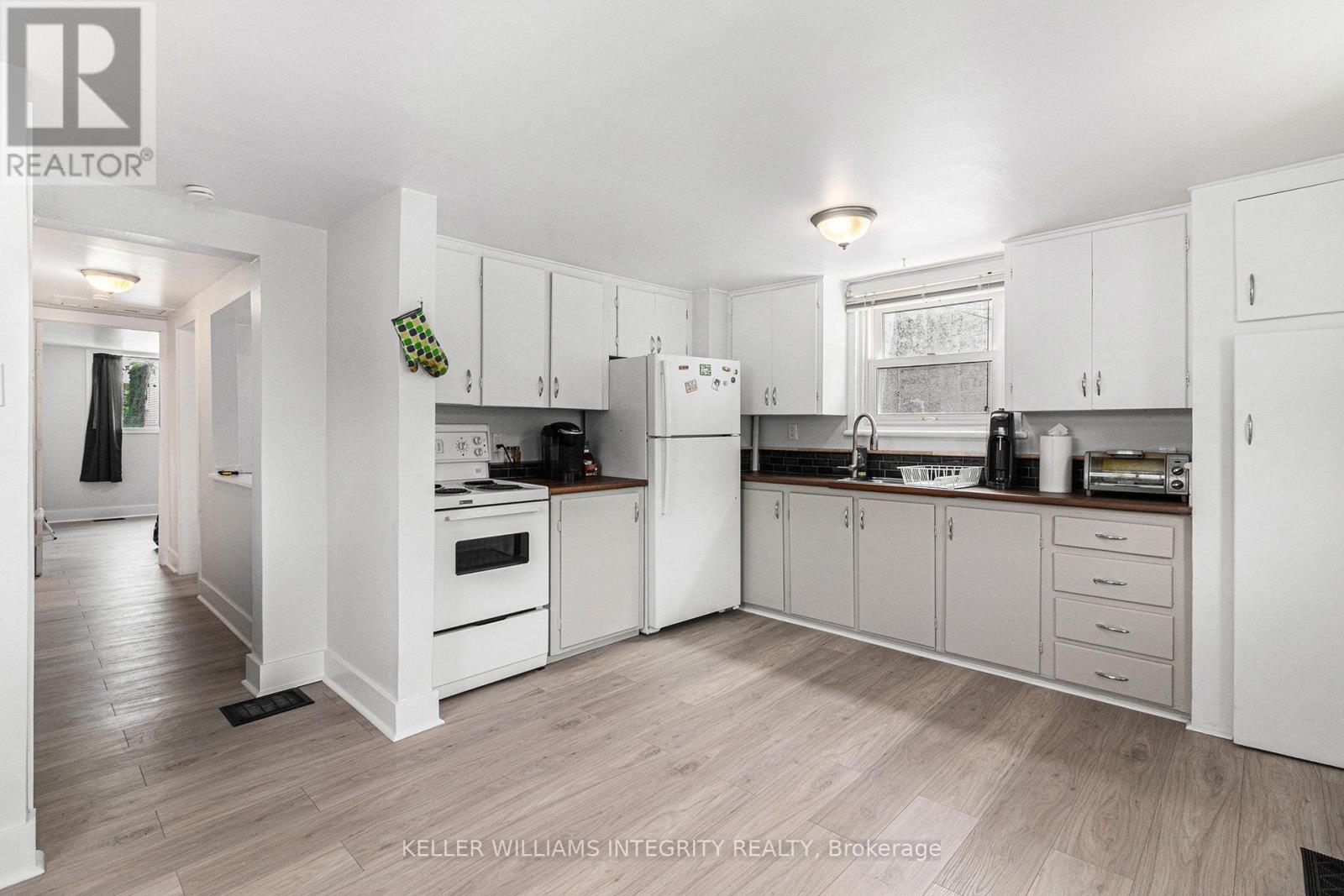 254 Emond Street, Ottawa, Ontario K1L 7R8 - Photo 6 - X12199381