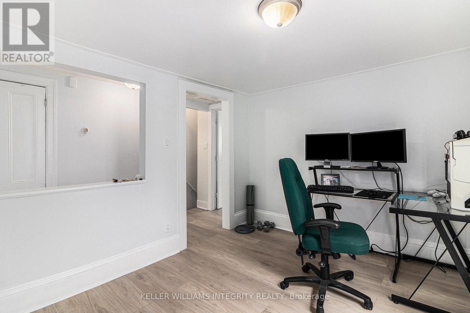 254 Emond Street, Ottawa, Ontario K1L 7R8 - Photo 9 - X12199381