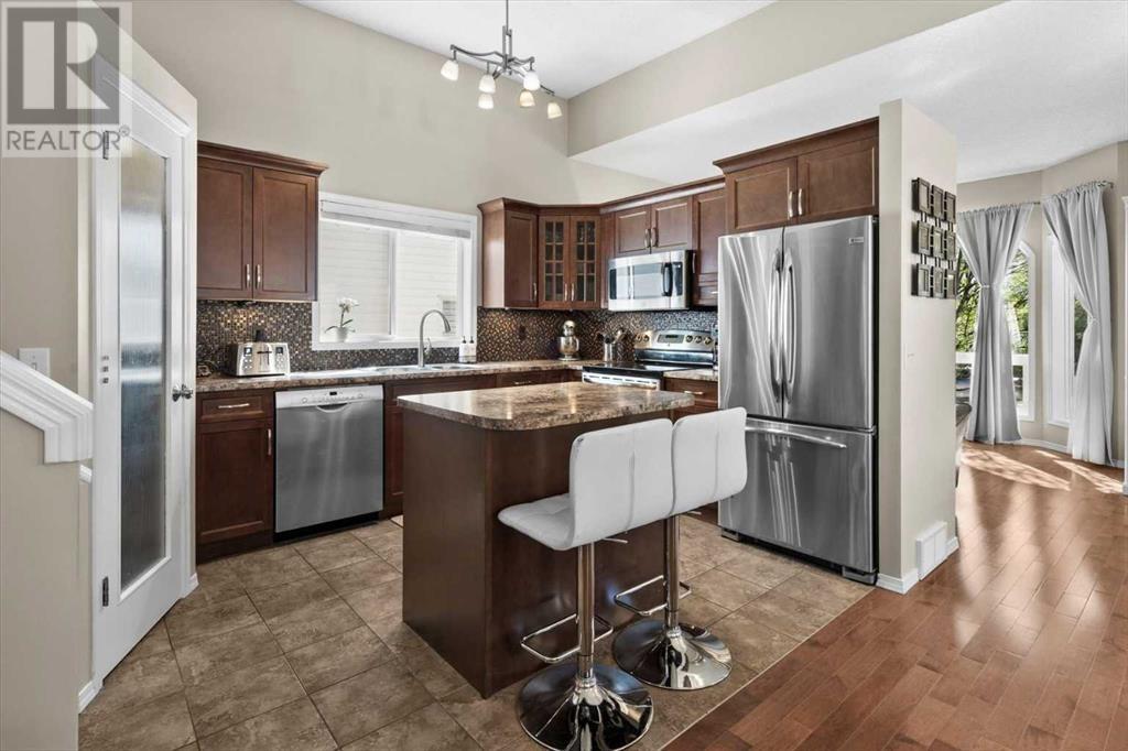Property at 36 Hidden Hills Road NW image 3