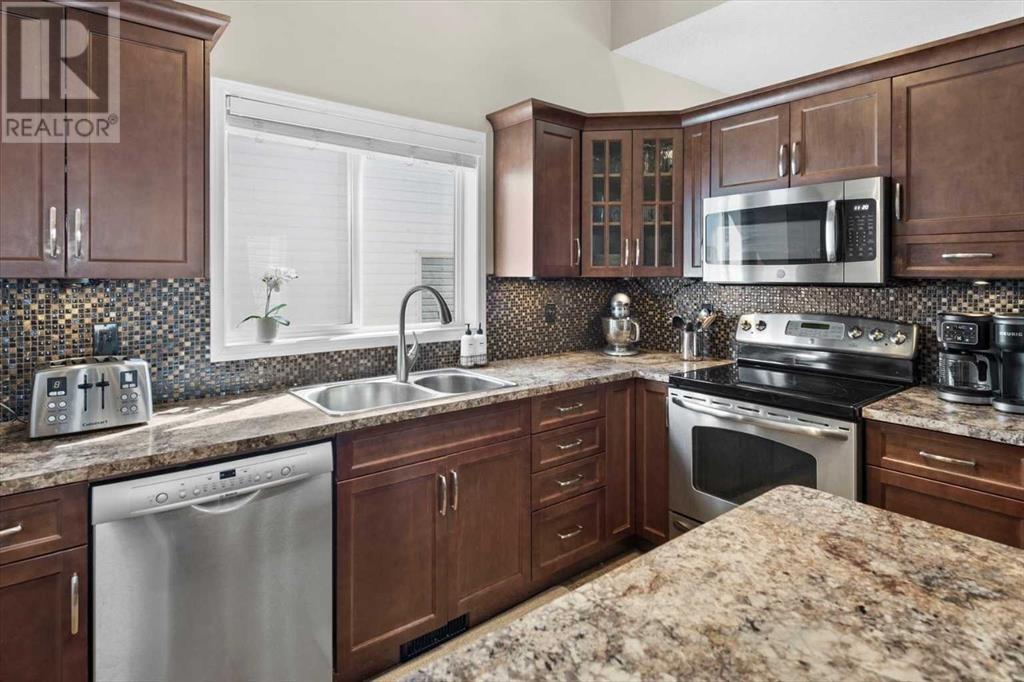 Property at 36 Hidden Hills Road NW image 4