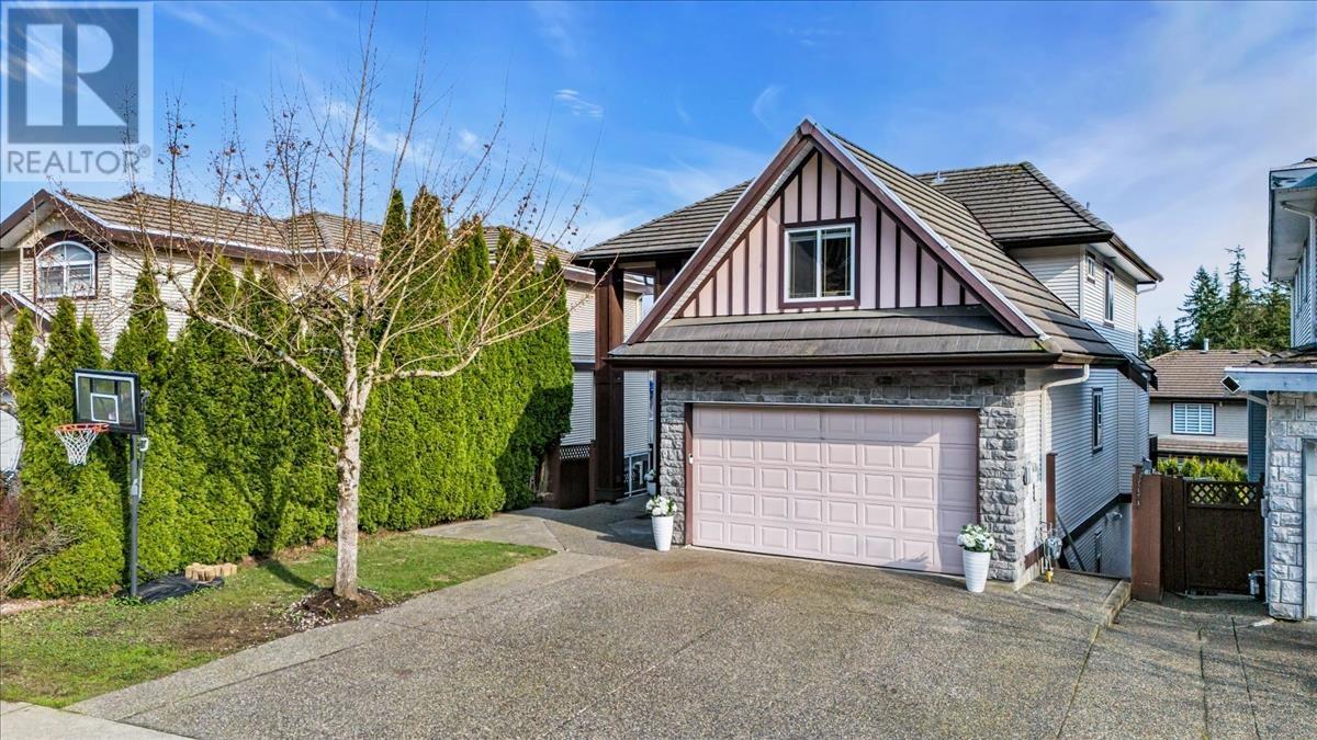 2085 Berkshire Crescent, Coquitlam, British Columbia  V3E 3N5 - Photo 1 - R3011809