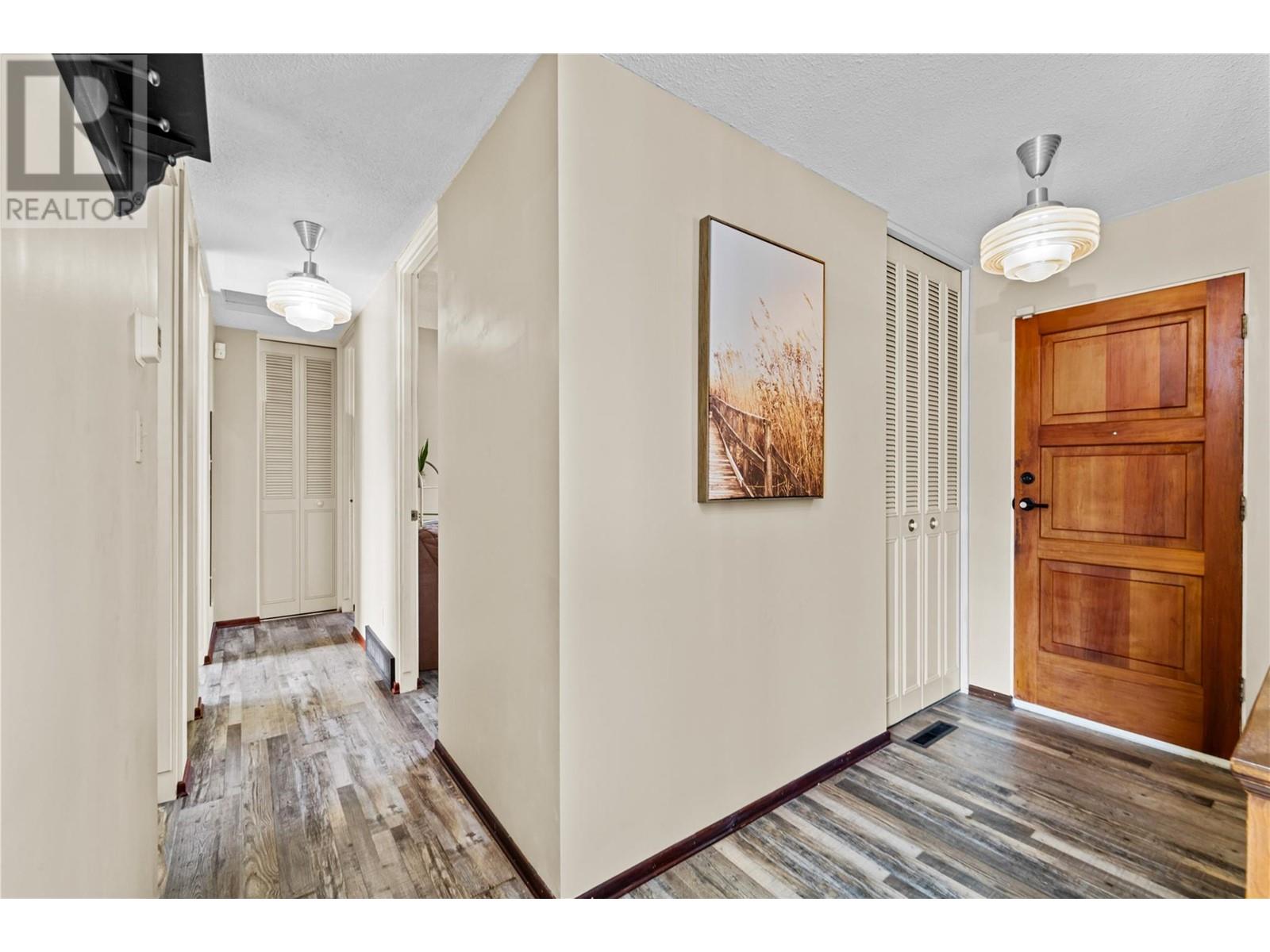 Property at 2351 Briarwood Avenue image 5