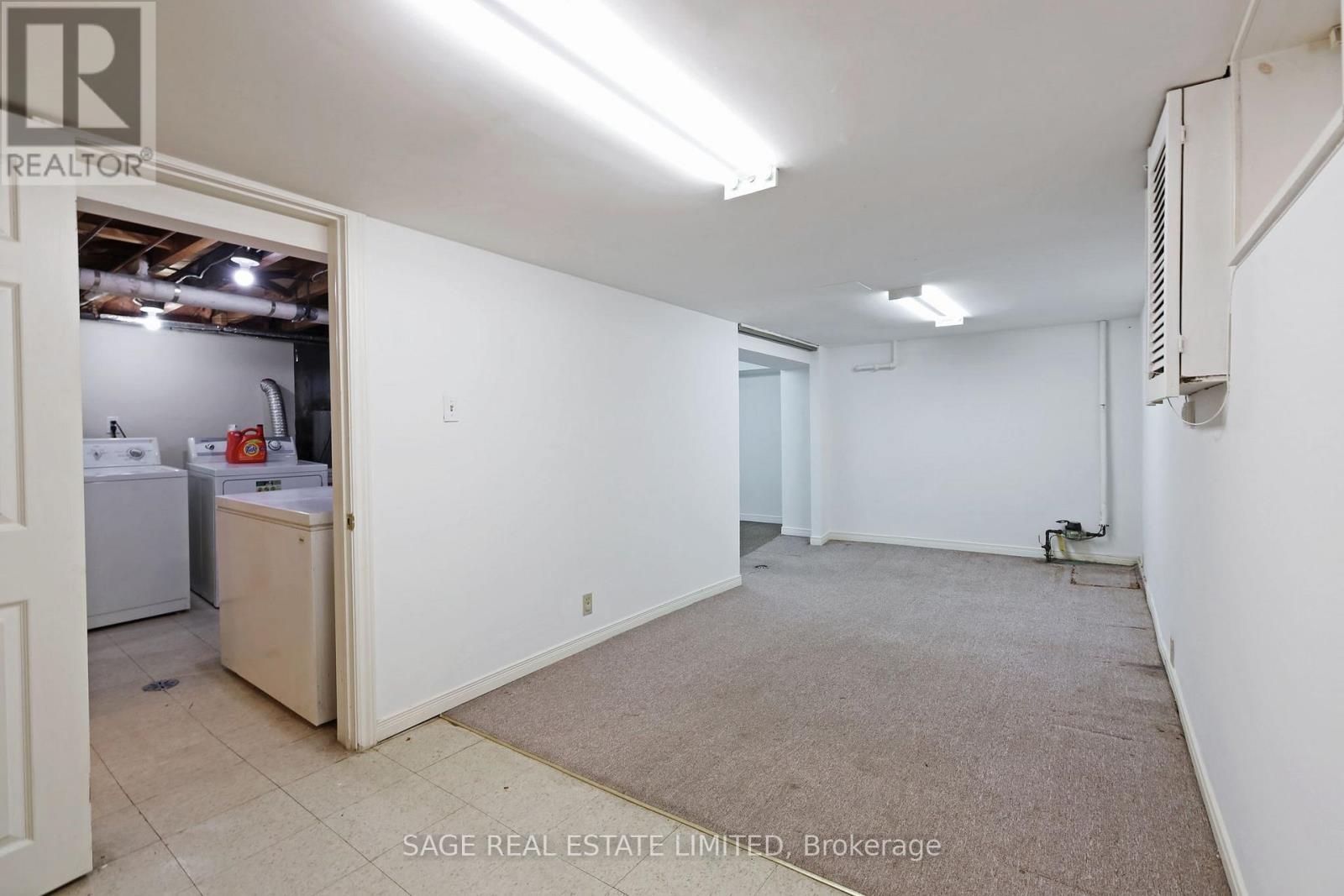 61 Banff Road, Toronto, Ontario  M4S 2V6 - Photo 18 - C12199211