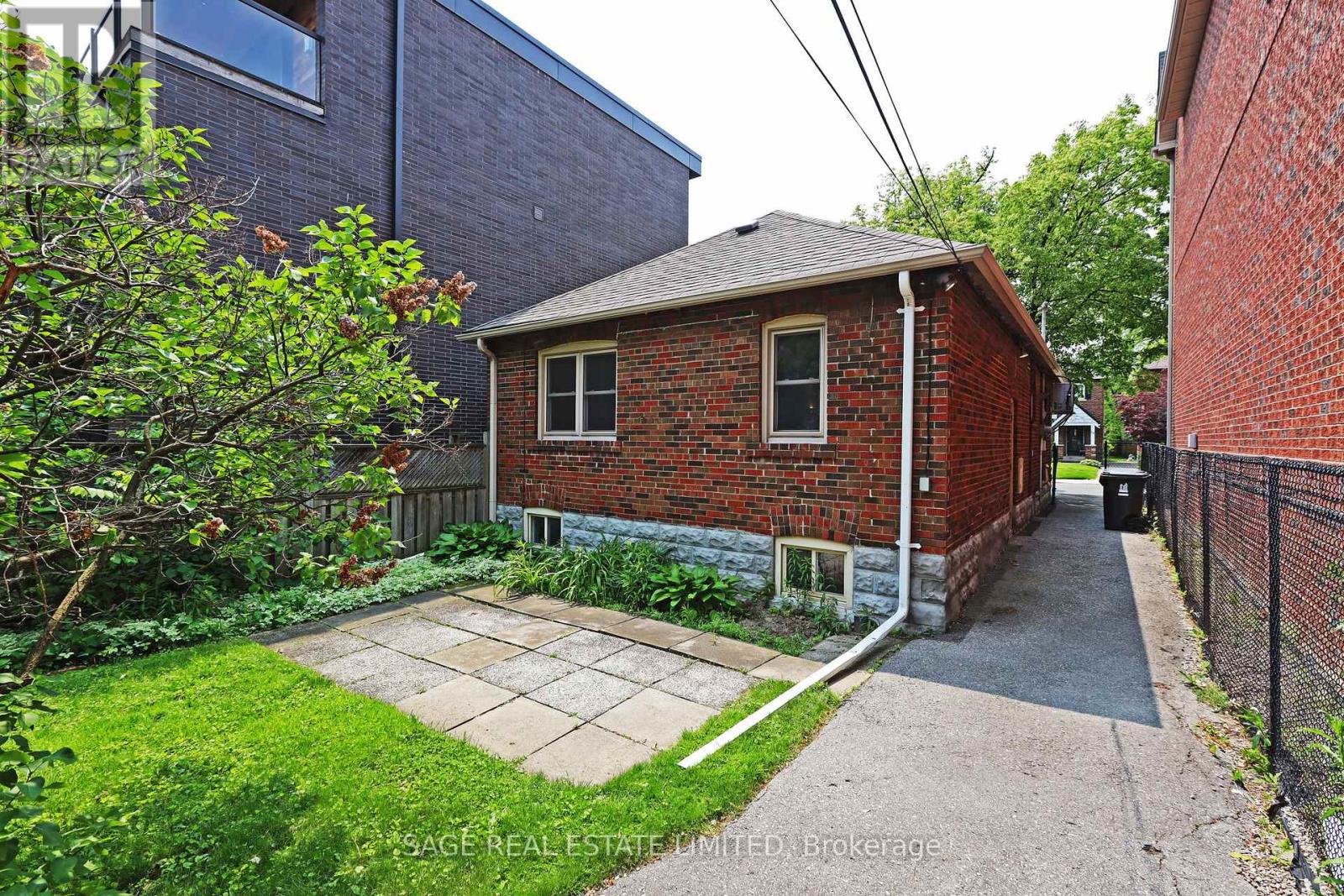 61 Banff Road, Toronto, Ontario  M4S 2V6 - Photo 33 - C12199211