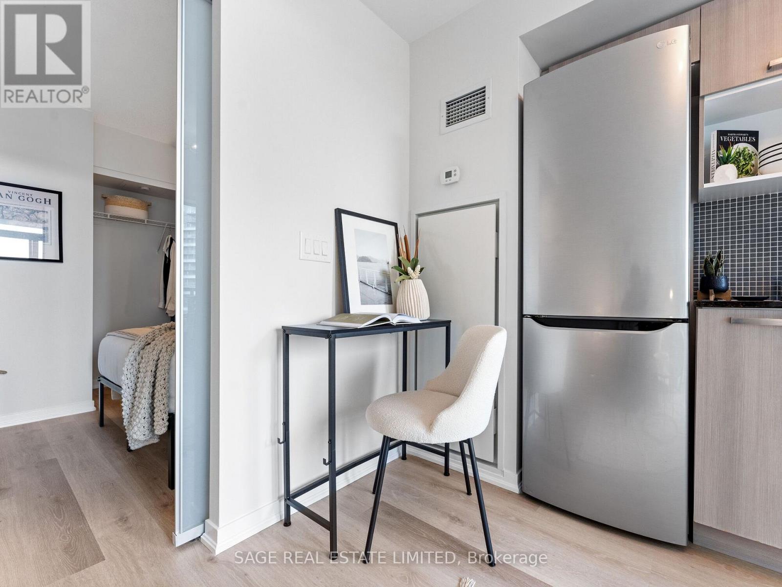 719w - 36 Lisgar Street, Toronto, Ontario  M6J 0C7 - Photo 13 - C12199244