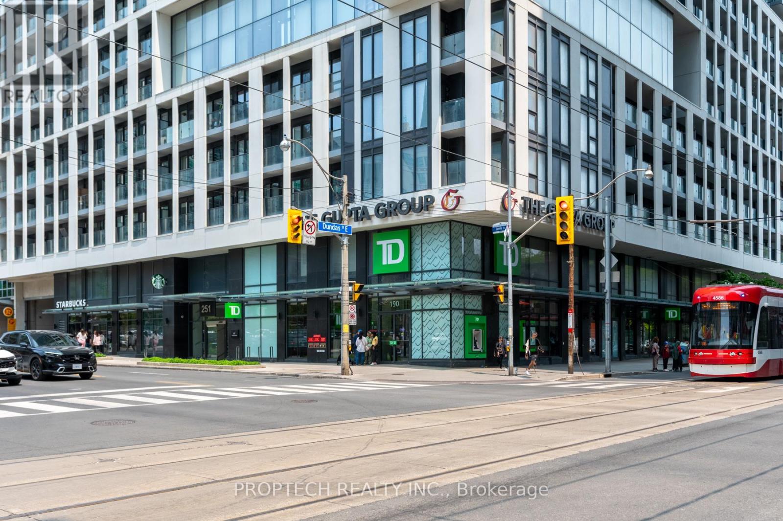 734 - 251 Jarvis Street, Toronto, Ontario  M5B 0C3 - Photo 4 - C12199336