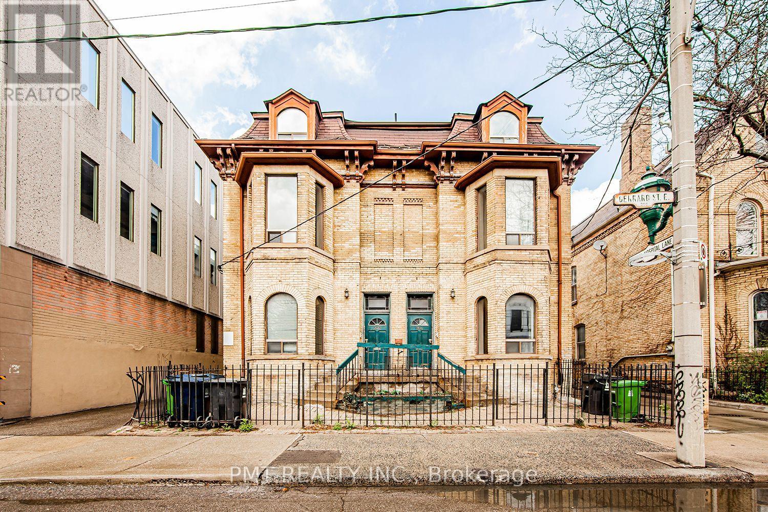 1 - 204 Gerrard Street E, Toronto (Moss Park), Ontario  M5A 2E6 - Photo 1 - C12199423
