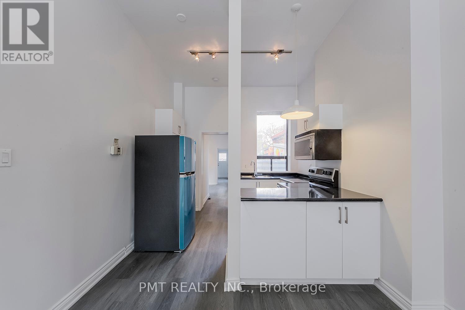 1 - 204 Gerrard Street E, Toronto (Moss Park), Ontario  M5A 2E6 - Photo 7 - C12199423