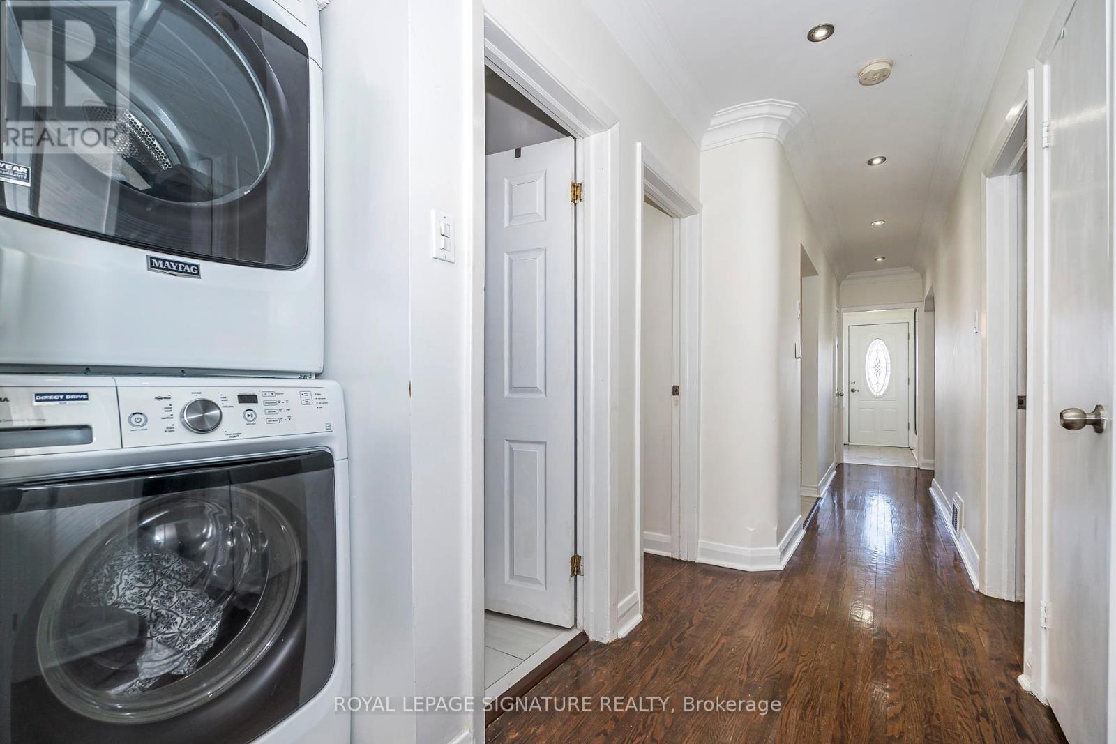 136 Regina Avenue, Toronto (Englemount-Lawrence), Ontario  M6A 1R7 - Photo 15 - C12199460