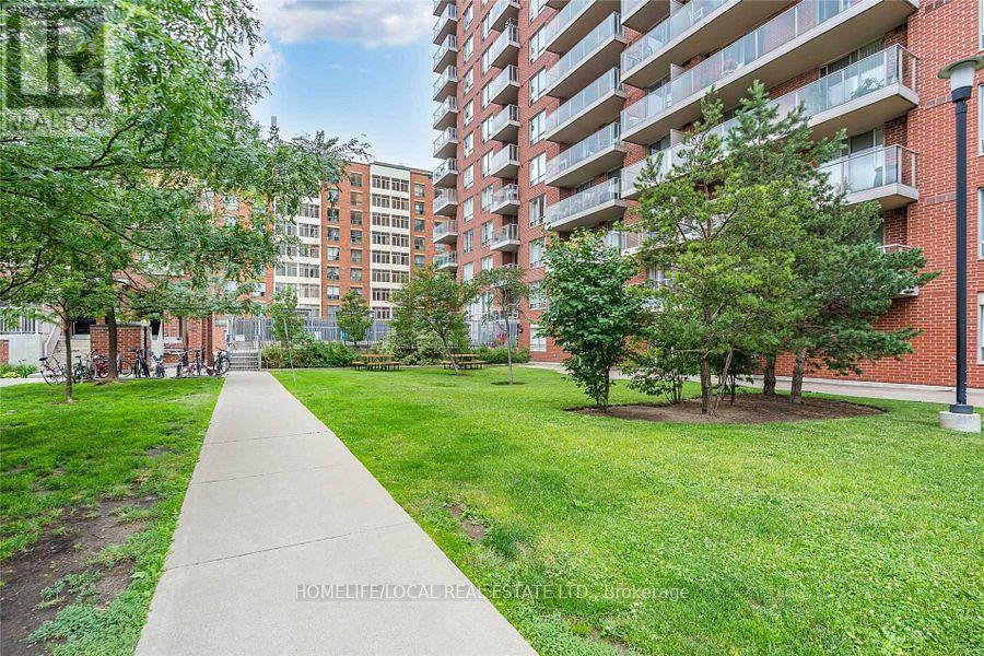 316 - 1369 Bloor Street W, Toronto (Dufferin Grove), Ontario  M6P 4J4 - Photo 6 - C12199491