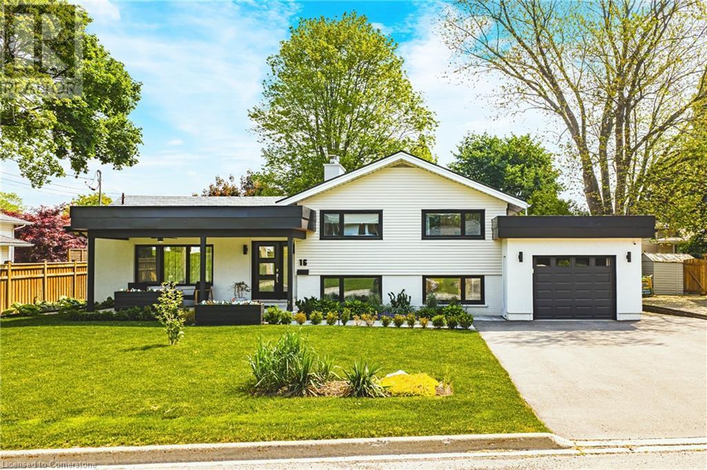 16 LYNNDALE Drive, Hamilton, Ontario