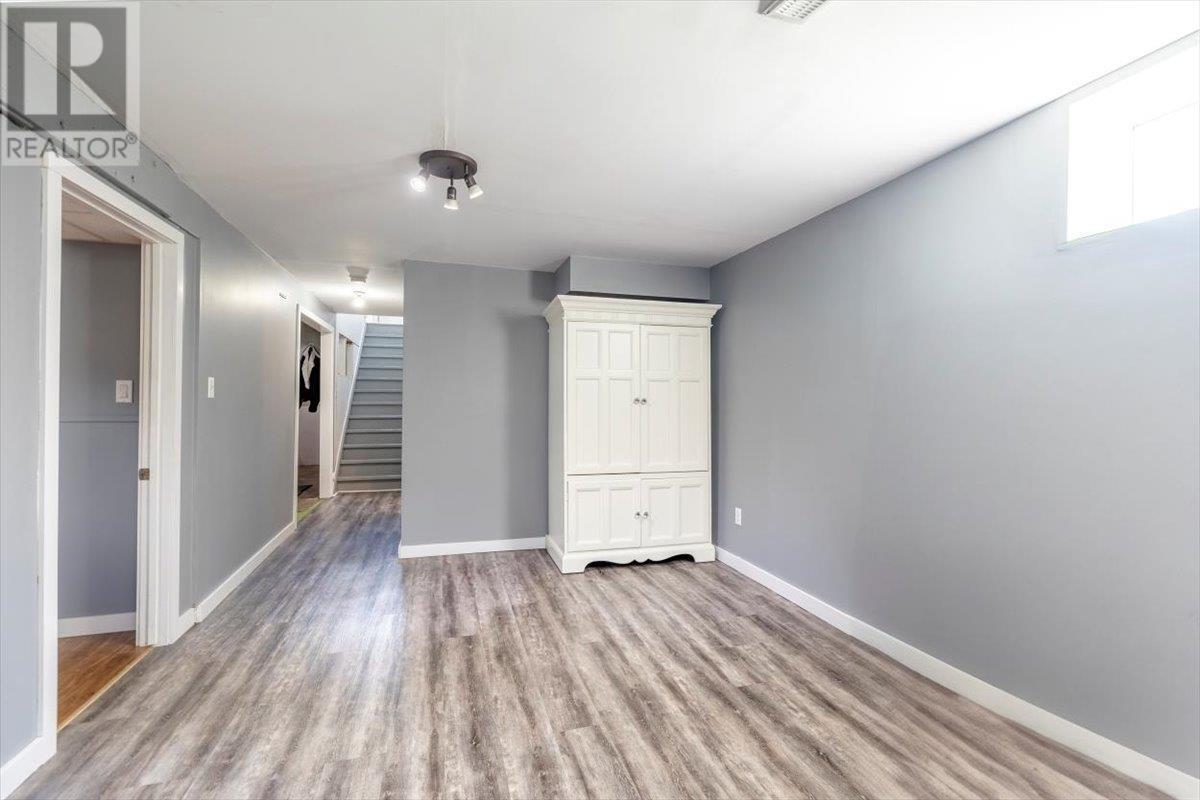 411 White Birch Crescent, Sparwood, British Columbia  V0B 2G0 - Photo 28 - 10350865