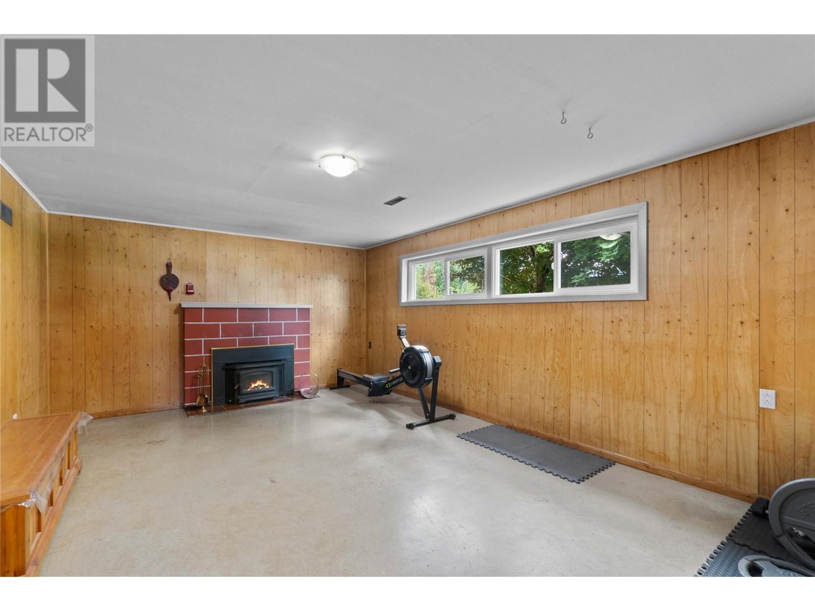 1230 1 Street Se, Salmon Arm, British Columbia  V1E 1J3 - Photo 38 - 10350961