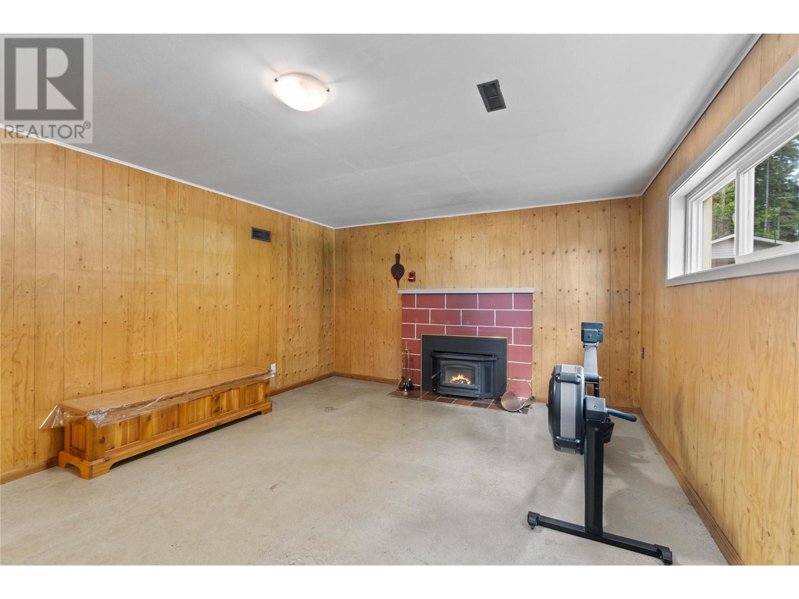 1230 1 Street Se, Salmon Arm, British Columbia  V1E 1J3 - Photo 41 - 10350961