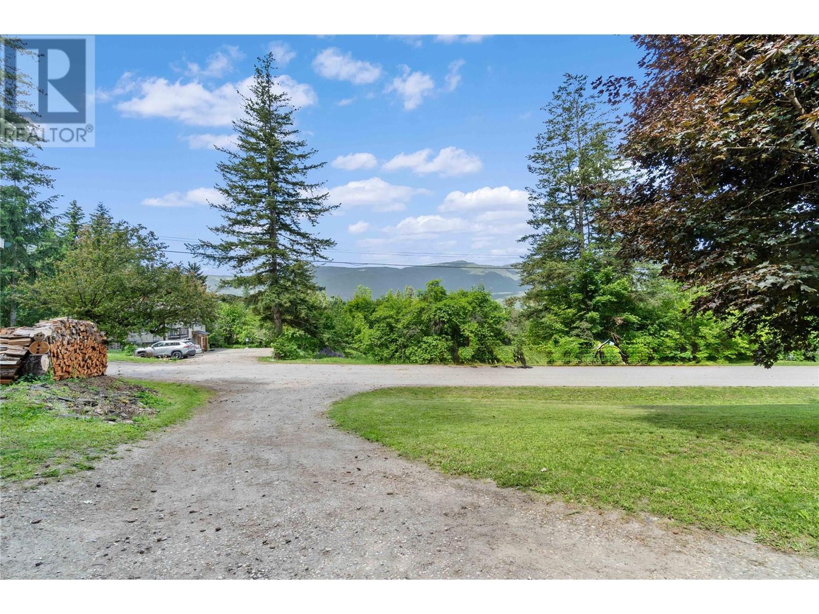 1230 1 Street Se, Salmon Arm, British Columbia  V1E 1J3 - Photo 78 - 10350961