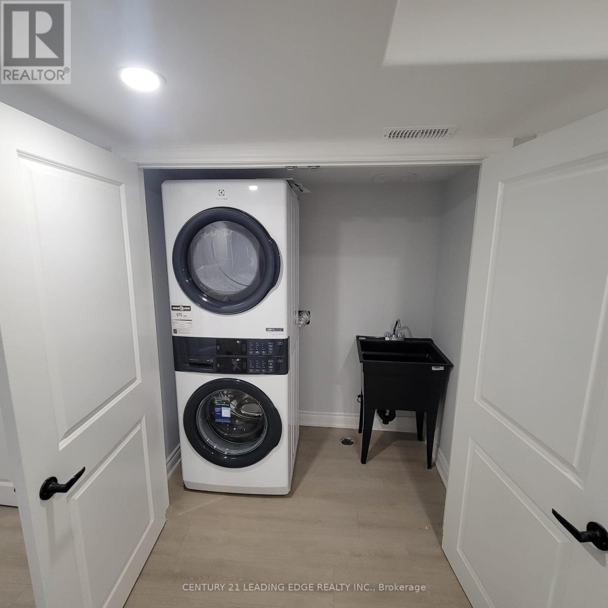 Basement - 28 Vickery Street, Whitby, Ontario  L1P 0L2 - Photo 14 - E12199226