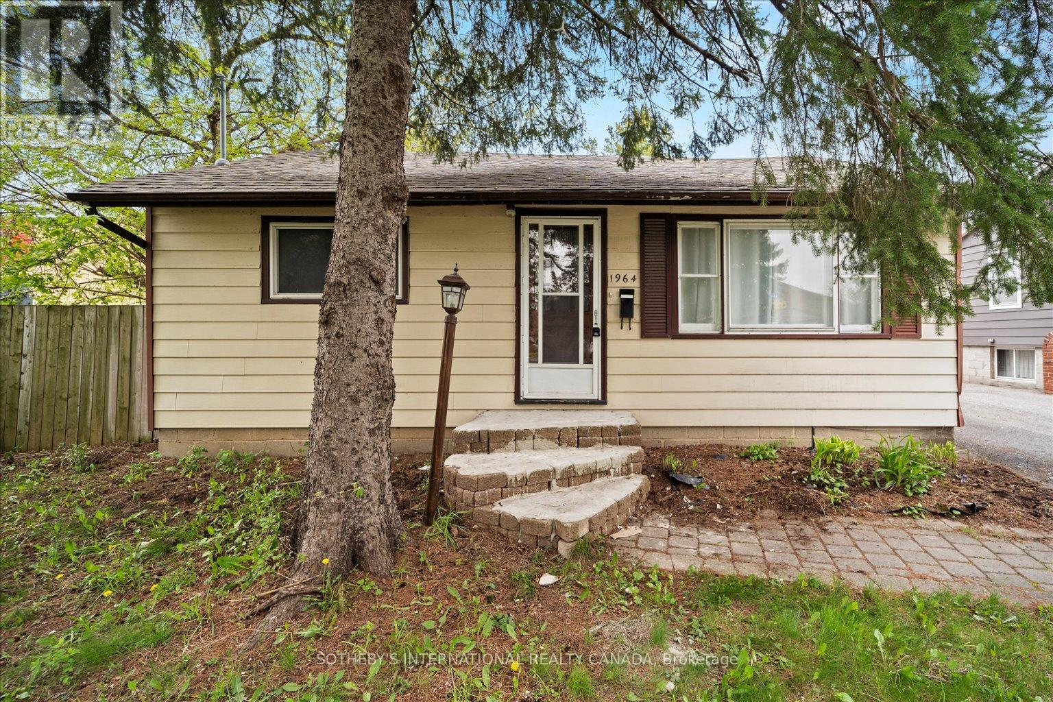 1964 Royal Road, Pickering, Ontario  L1V 1Y2 - Photo 1 - E12199387