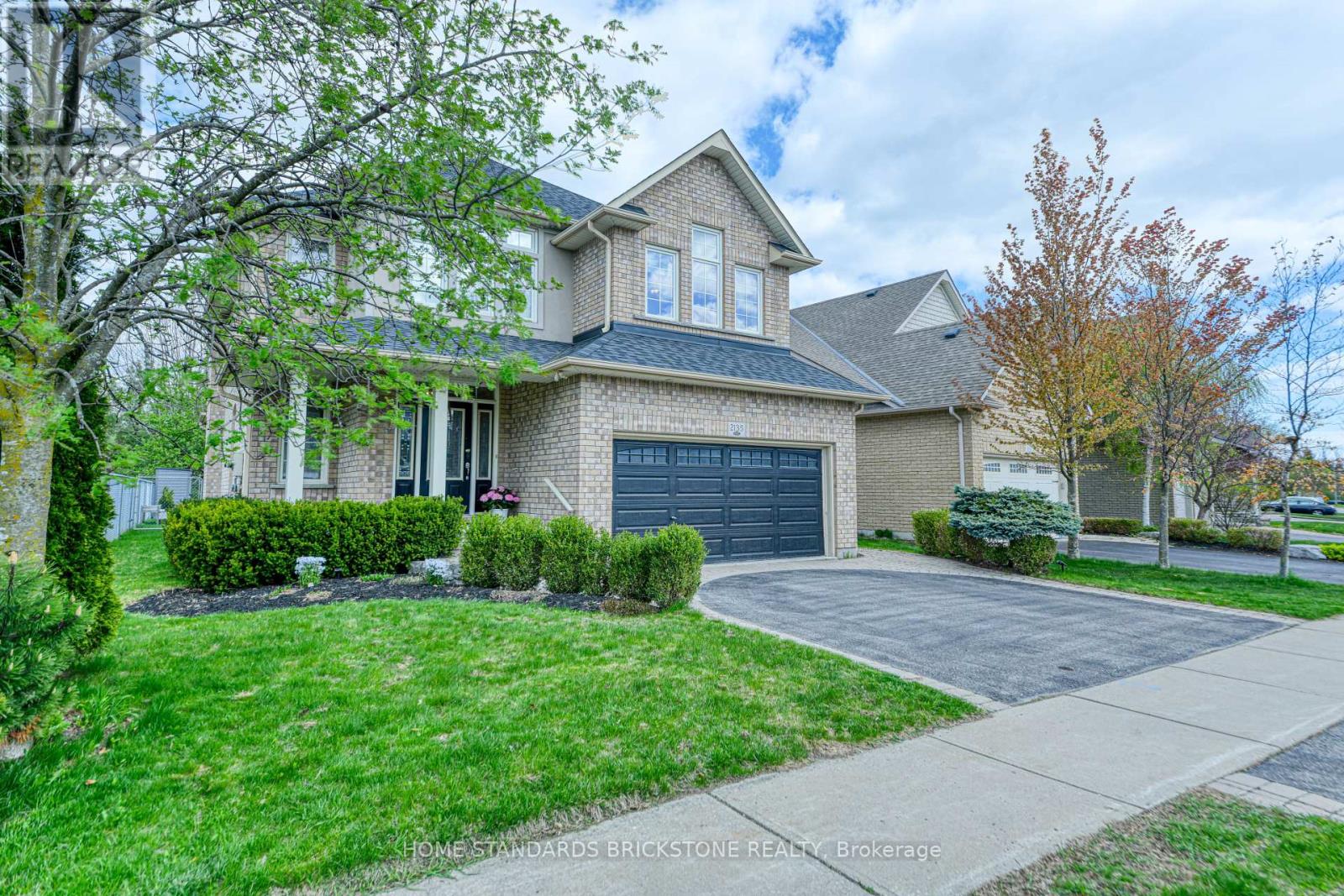 2135 Avalon Court, Oshawa, Ontario  L1L 0B2 - Photo 4 - E12199493
