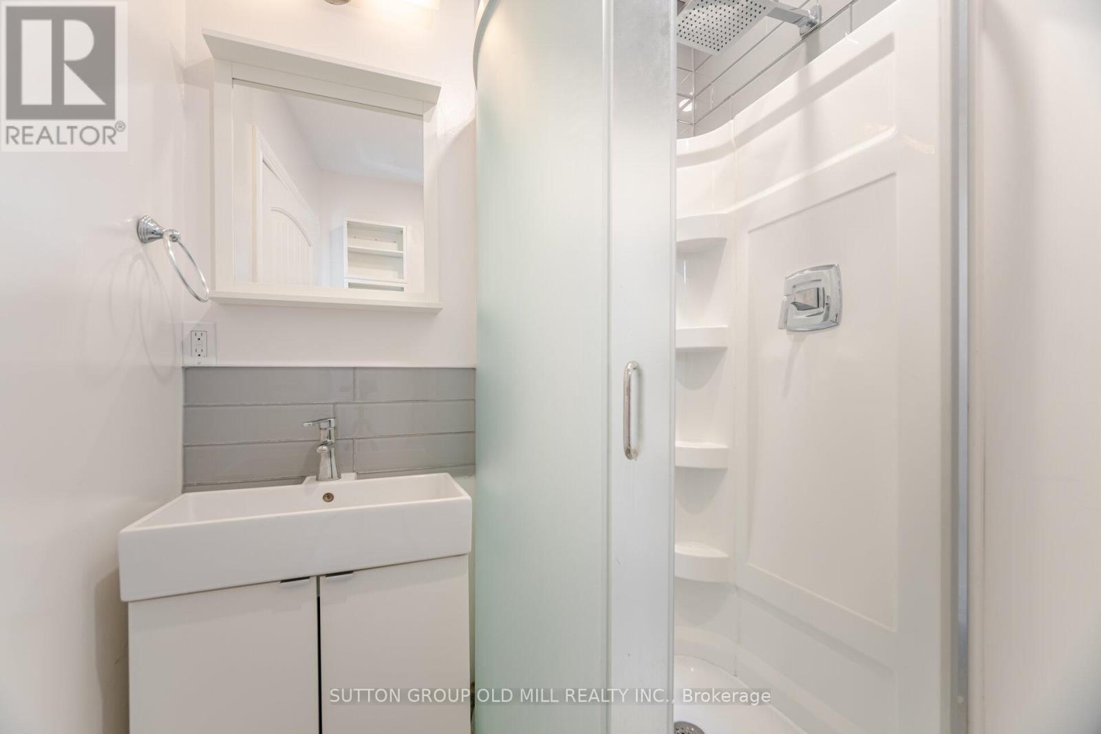 1995 Gerrard Street E, Toronto (East End-Danforth), Ontario  M4E 2A9 - Photo 14 - E12199504