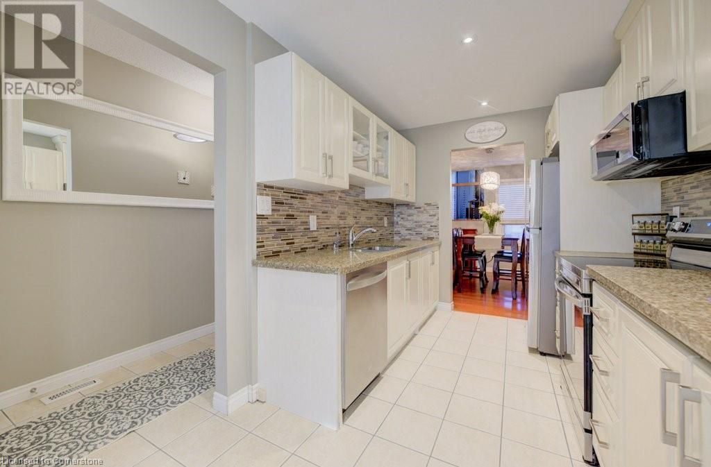 34 Langston Drive, Brampton, Ontario  L6V 3W7 - Photo 7 - 40720135