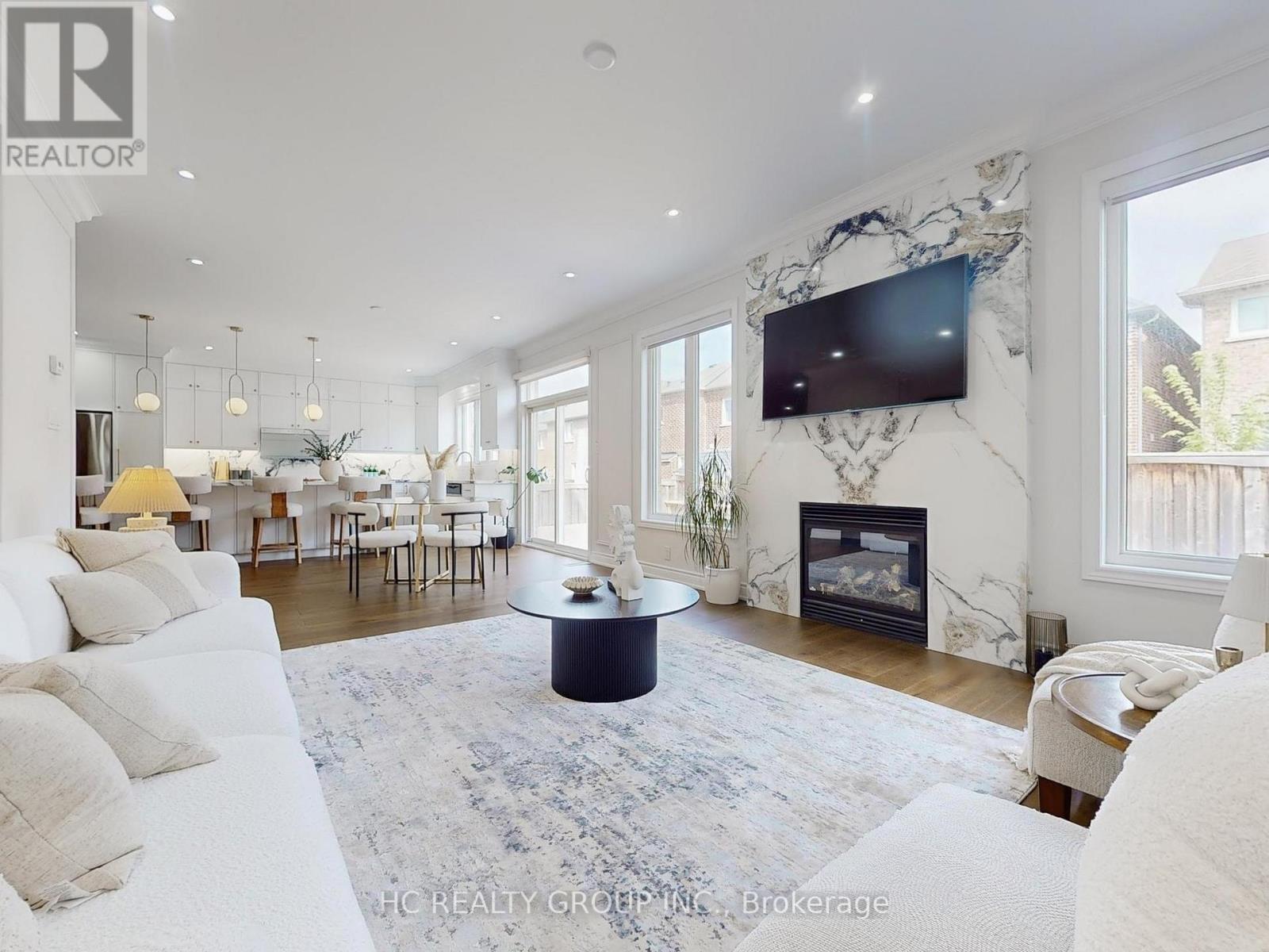 32 Stony Hill Boulevard, Markham, Ontario  L6C 0L6 - Photo 8 - N12199238
