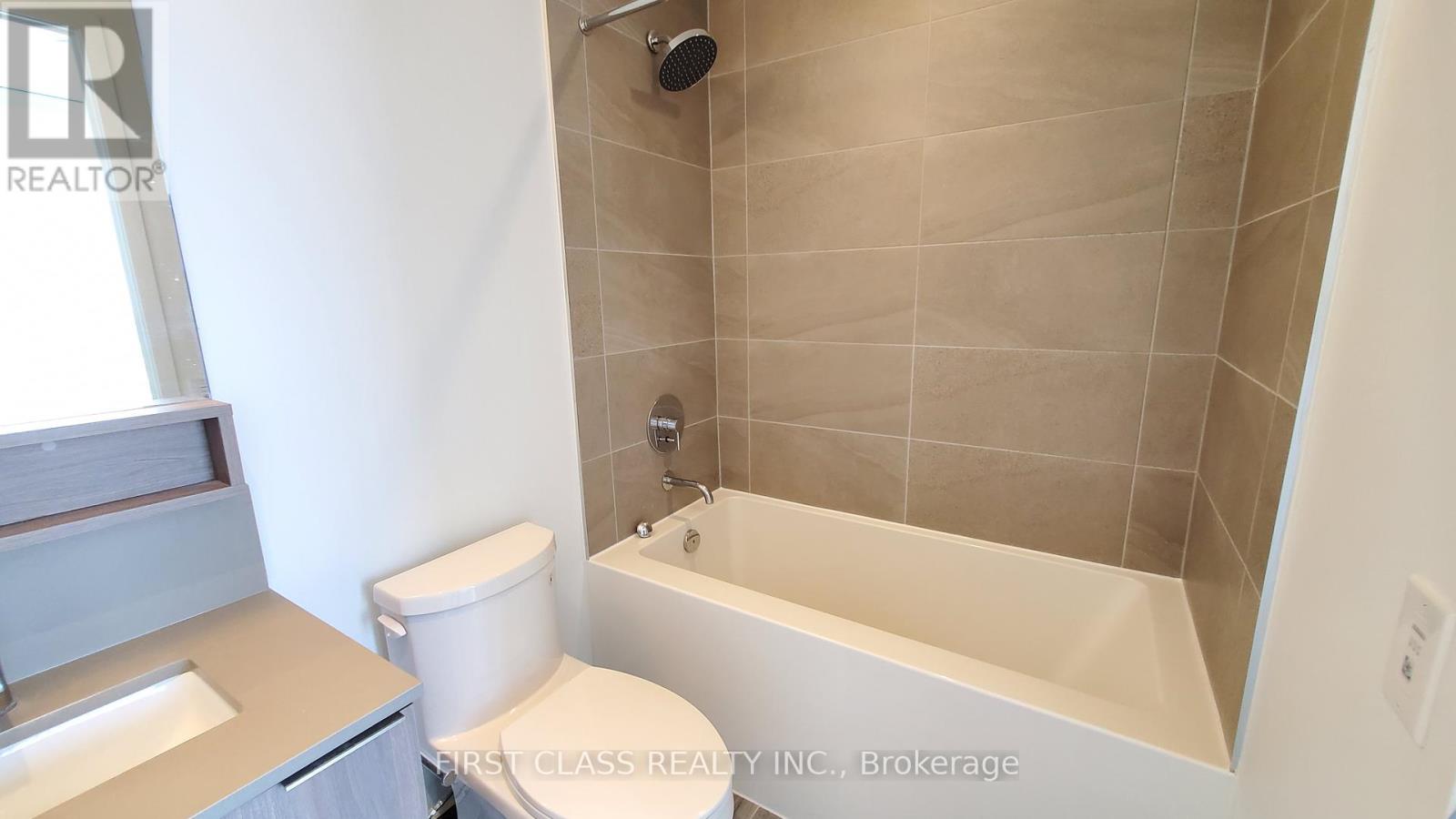 3906 - 950 Portage Parkway, Vaughan, Ontario  L4K 0J7 - Photo 11 - N12199281