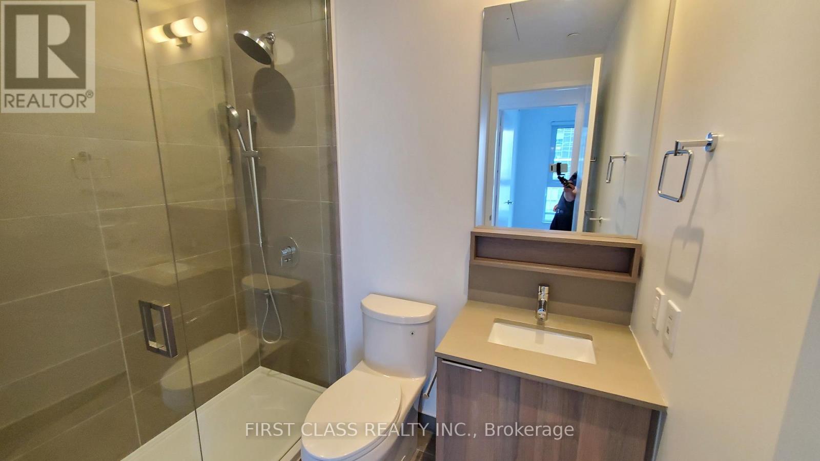 3906 - 950 Portage Parkway, Vaughan, Ontario  L4K 0J7 - Photo 12 - N12199281