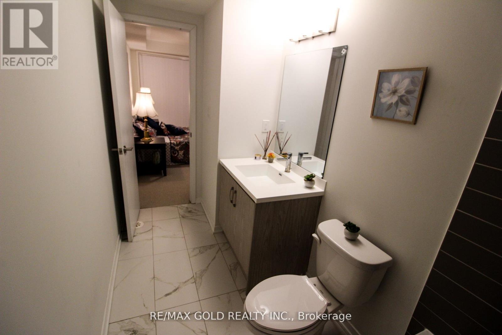 179 - 151 Honeycrisp Crescent, Vaughan, Ontario  L4T 0N7 - Photo 29 - N12199320