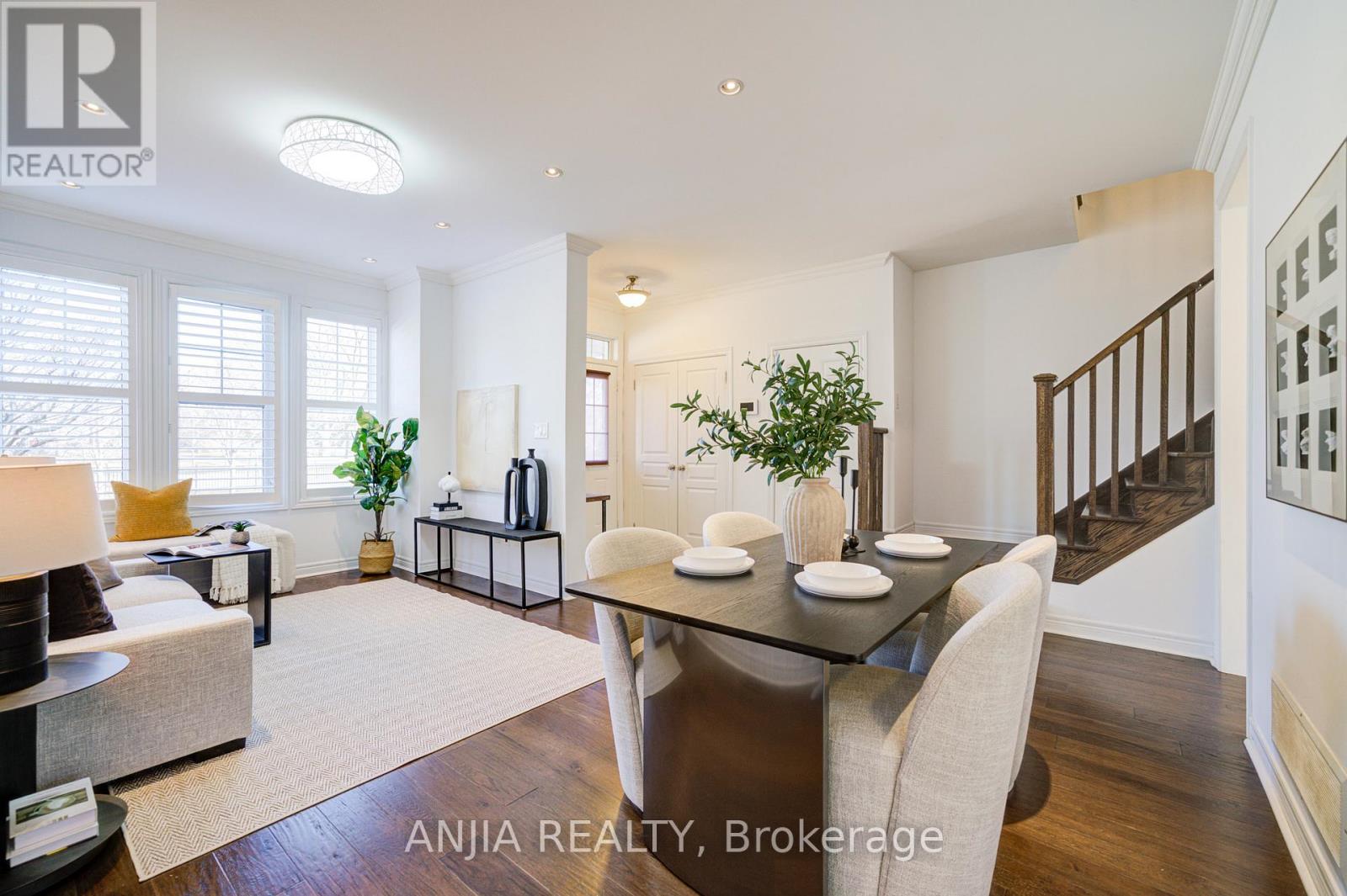 9 Cecil Nichols Avenue, Markham, Ontario  L6C 0L8 - Photo 7 - N12199465