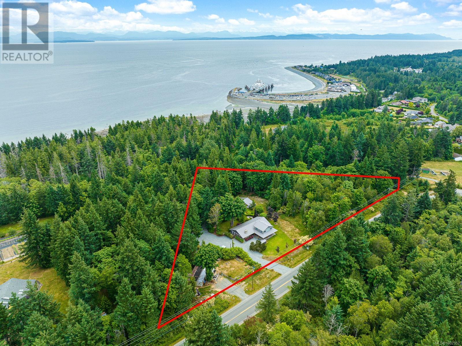 Property at 1872 Waveland Rd image 4