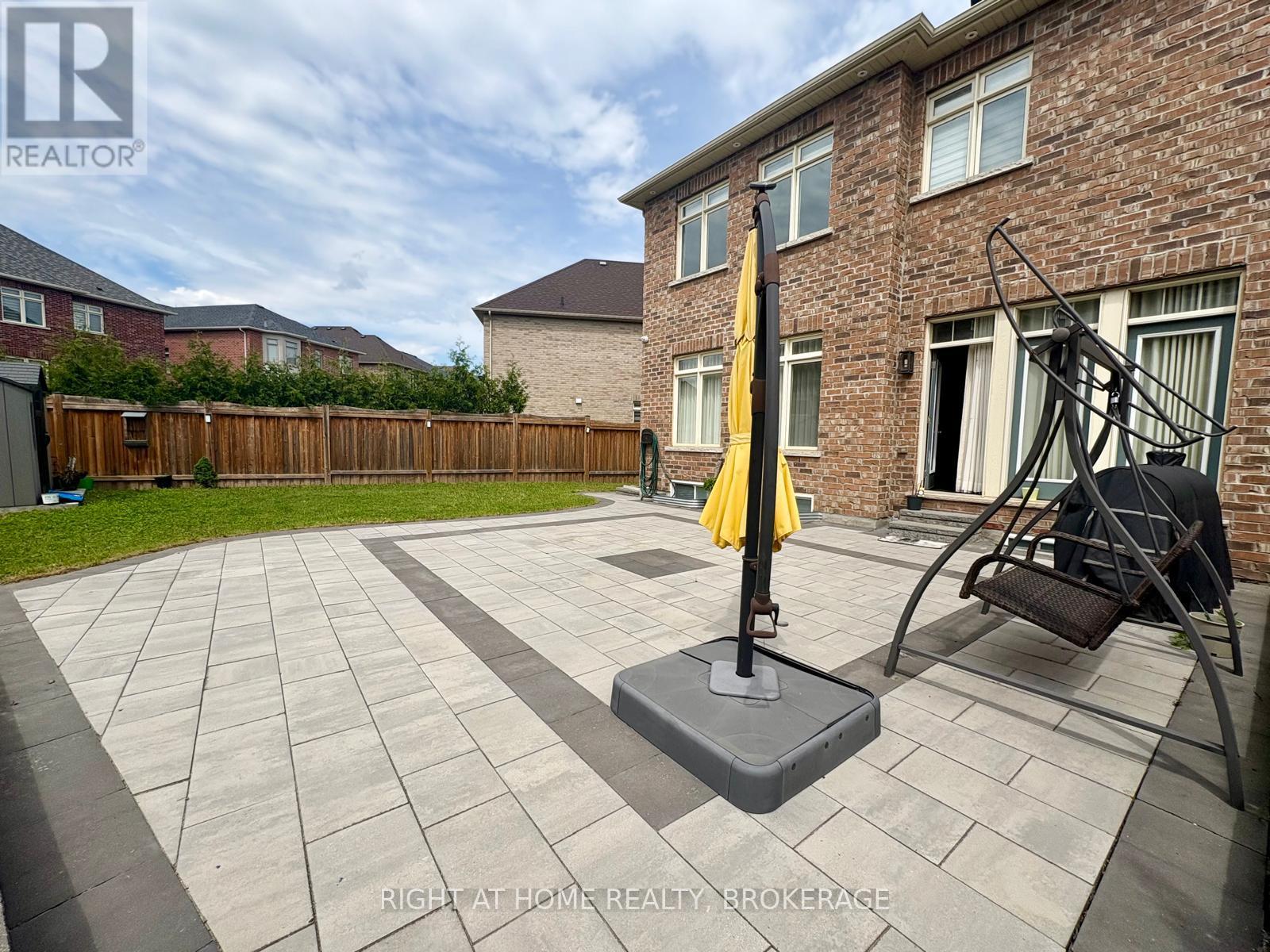 24 Point Reyes Terrace, Brampton, Ontario  L6Y 6E7 - Photo 32 - W12191017