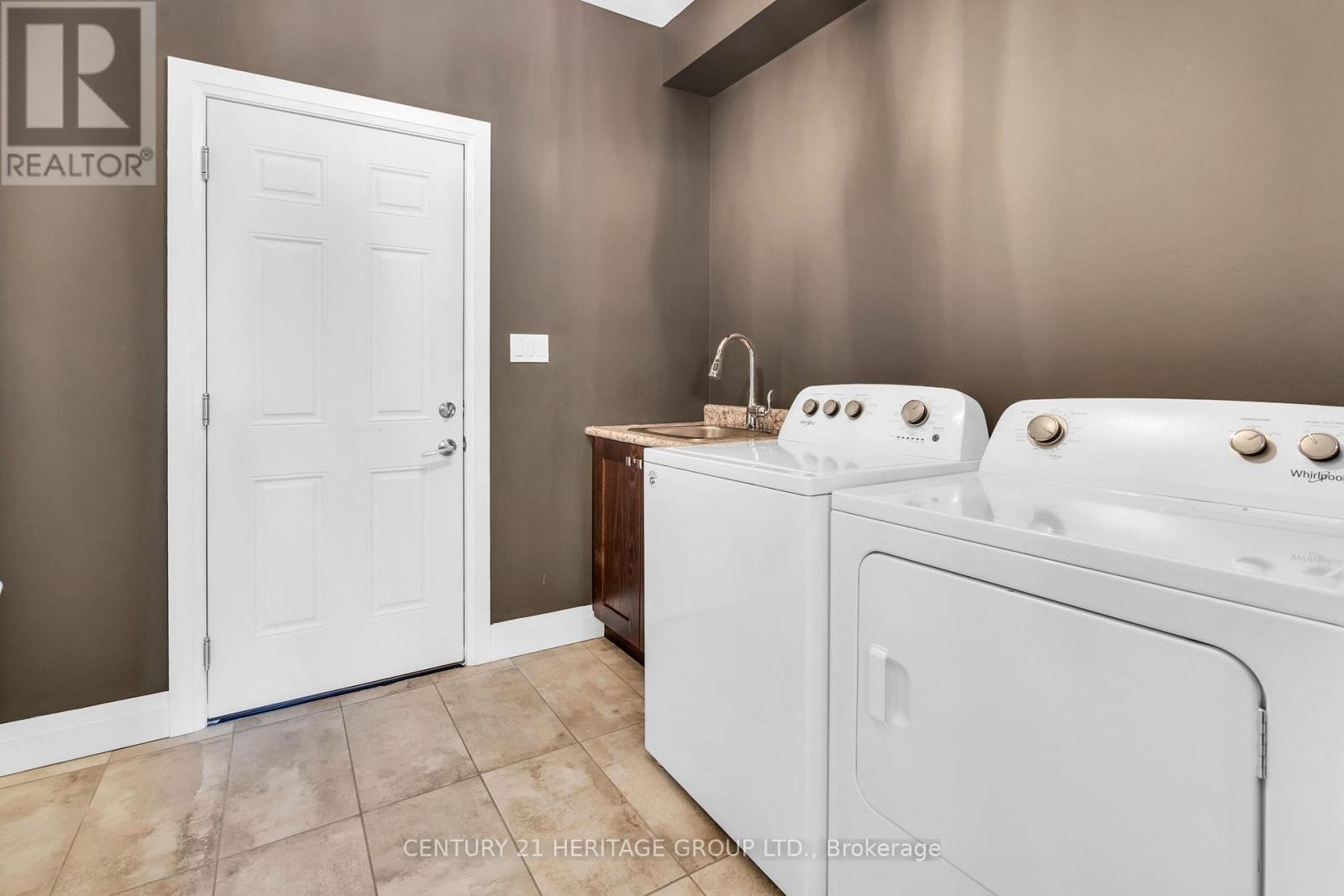 13 Mabern Street, Barrie (Holly), Ontario  L9J 0J1 - Photo 19 - S12199179