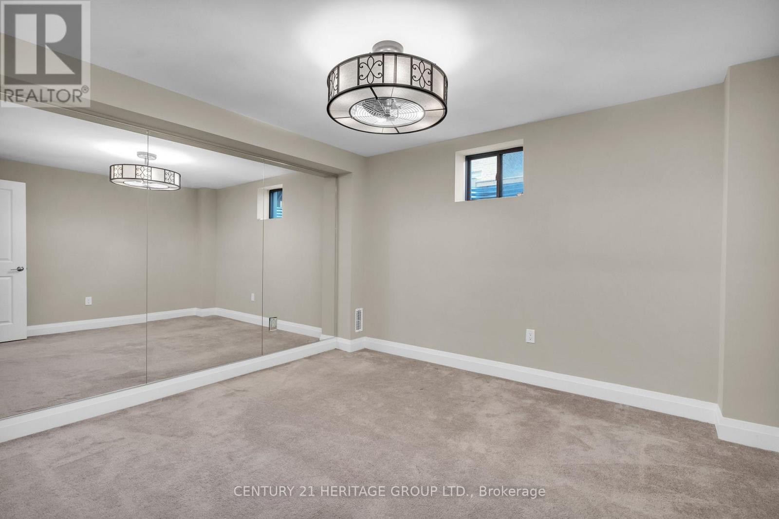 13 Mabern Street, Barrie (Holly), Ontario  L9J 0J1 - Photo 38 - S12199179