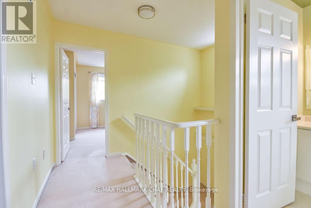 19 Taylor Drive, Barrie, Ontario  L4N 8K6 - Photo 24 - S12199346