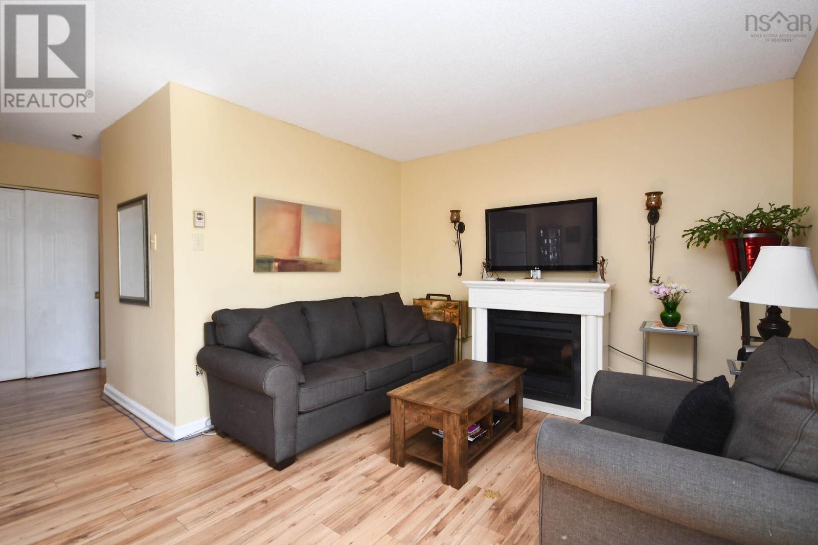 217 79 Collins Grove, Dartmouth, Nova Scotia  B2W 6B9 - Photo 8 - 202513261