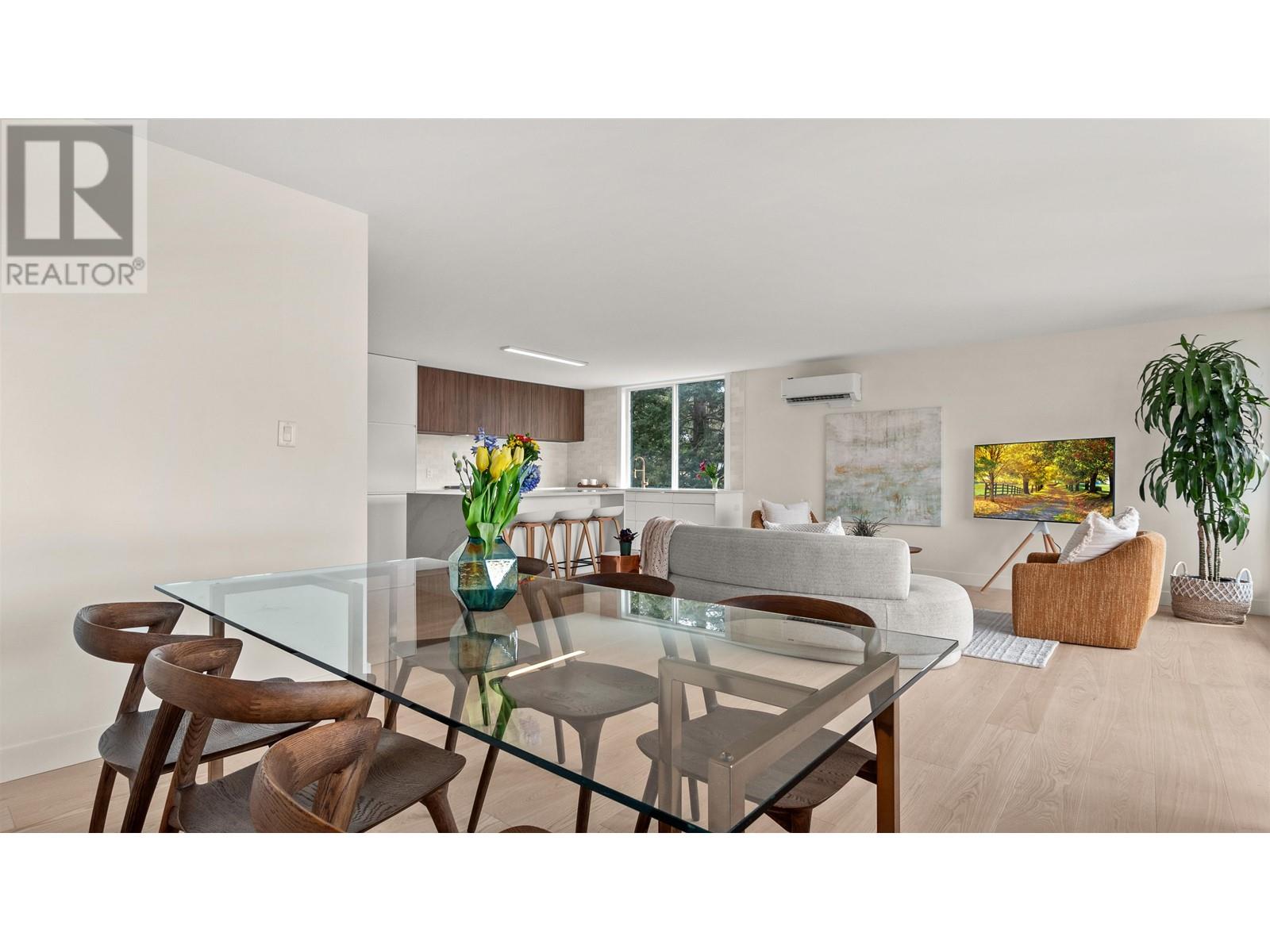 401 475 13th Street, West Vancouver, British Columbia  V7T 2N7 - Photo 9 - R2998514