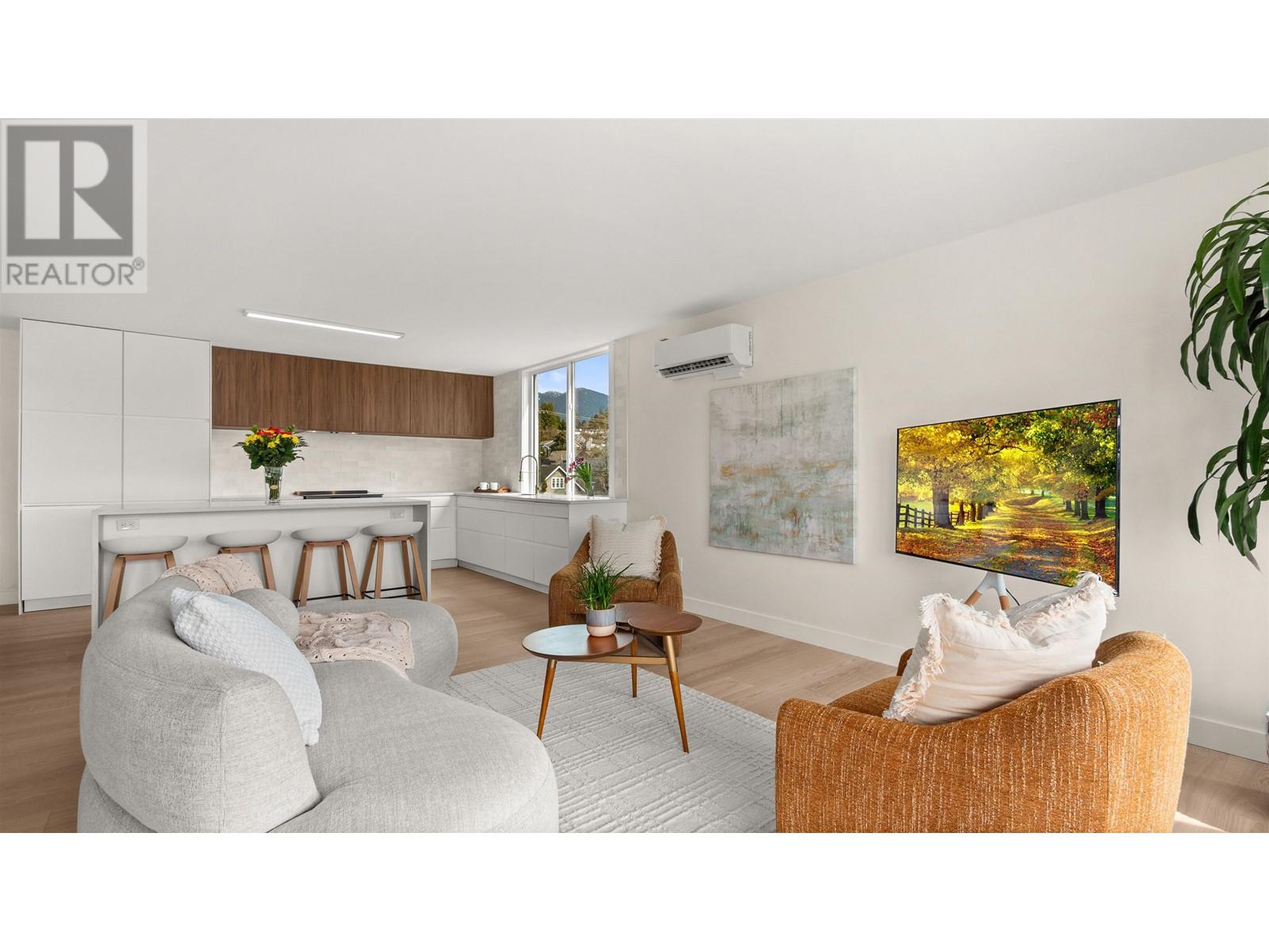 401 475 13th Street, West Vancouver, British Columbia  V7T 2N7 - Photo 7 - R2998514