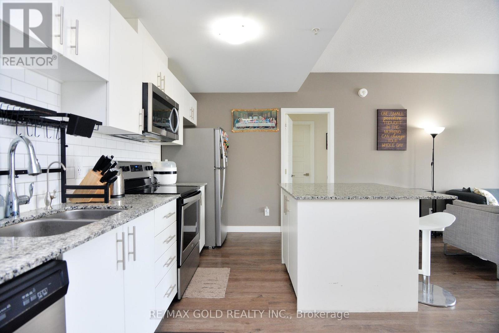 107 - 175 Commonwealth Street, Kitchener, Ontario  N2E 0H4 - Photo 8 - X12138463